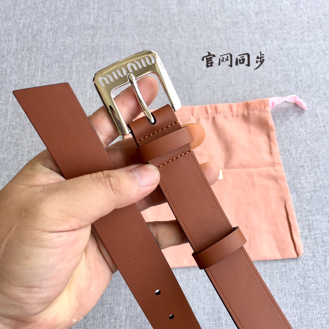 Miu Miu Female Basic Belt M