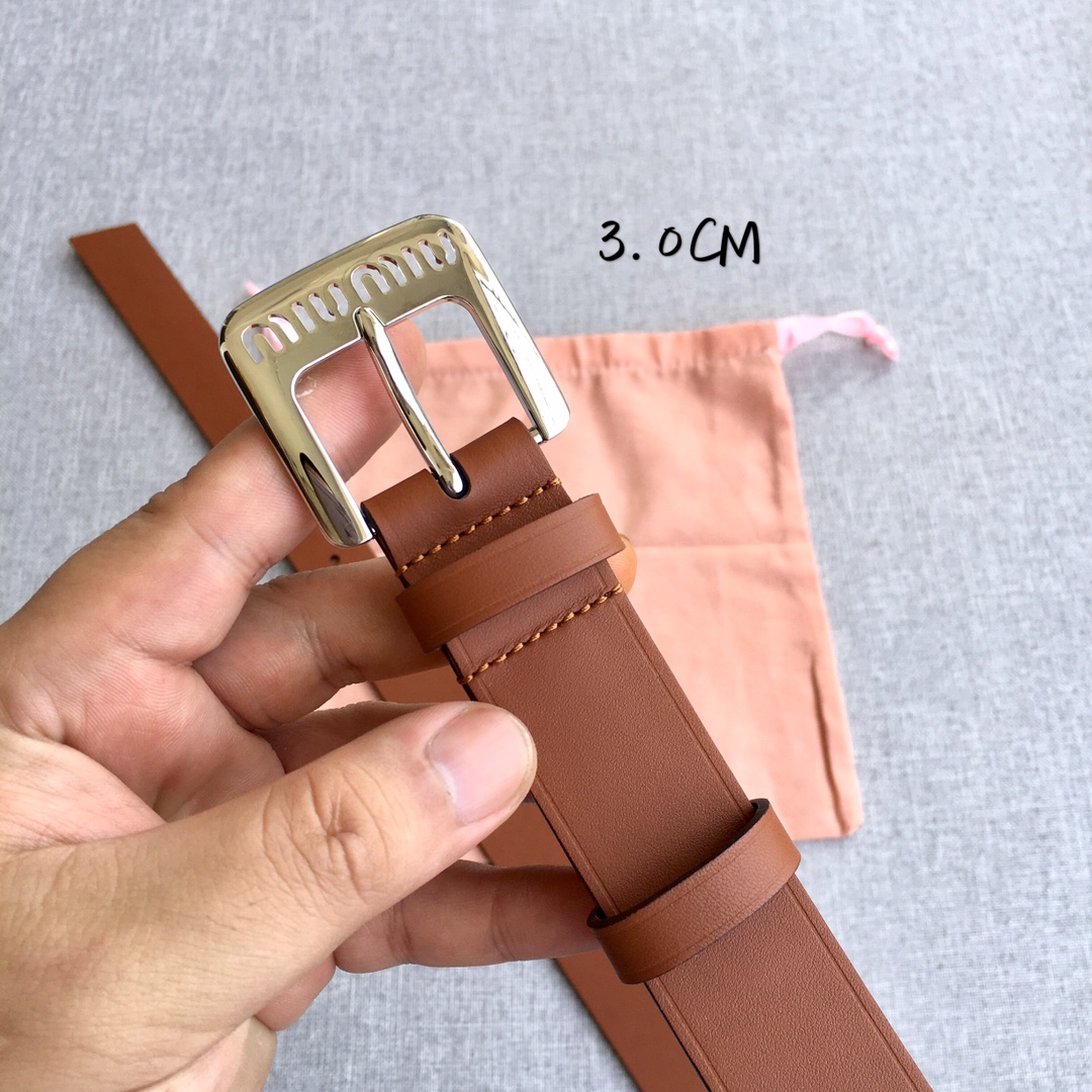 Miu Miu Female Basic Belt M