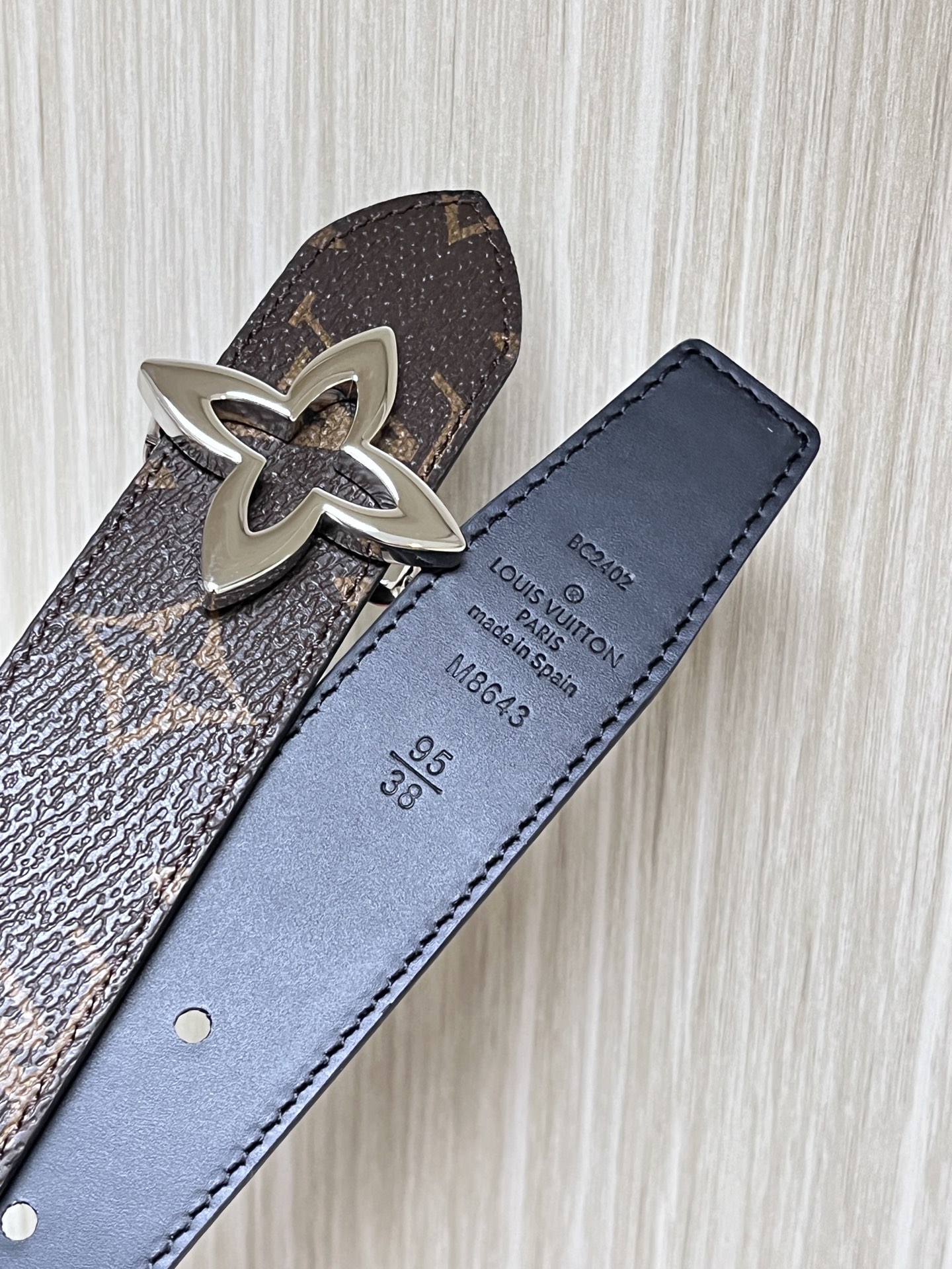 Louis Vuitton Female Basic Belt Canvas M