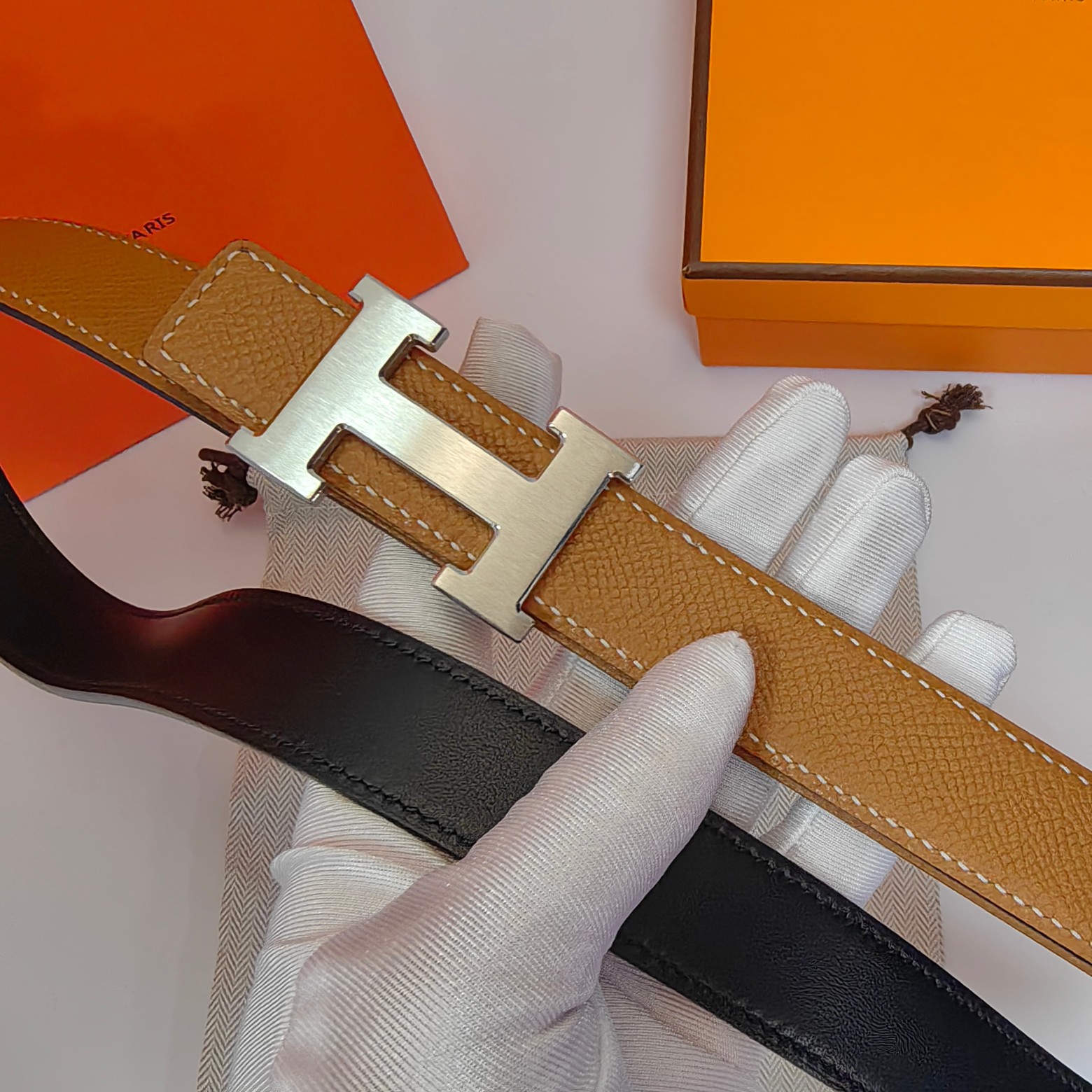 Hermès Female Basic Belt Cow Leather M