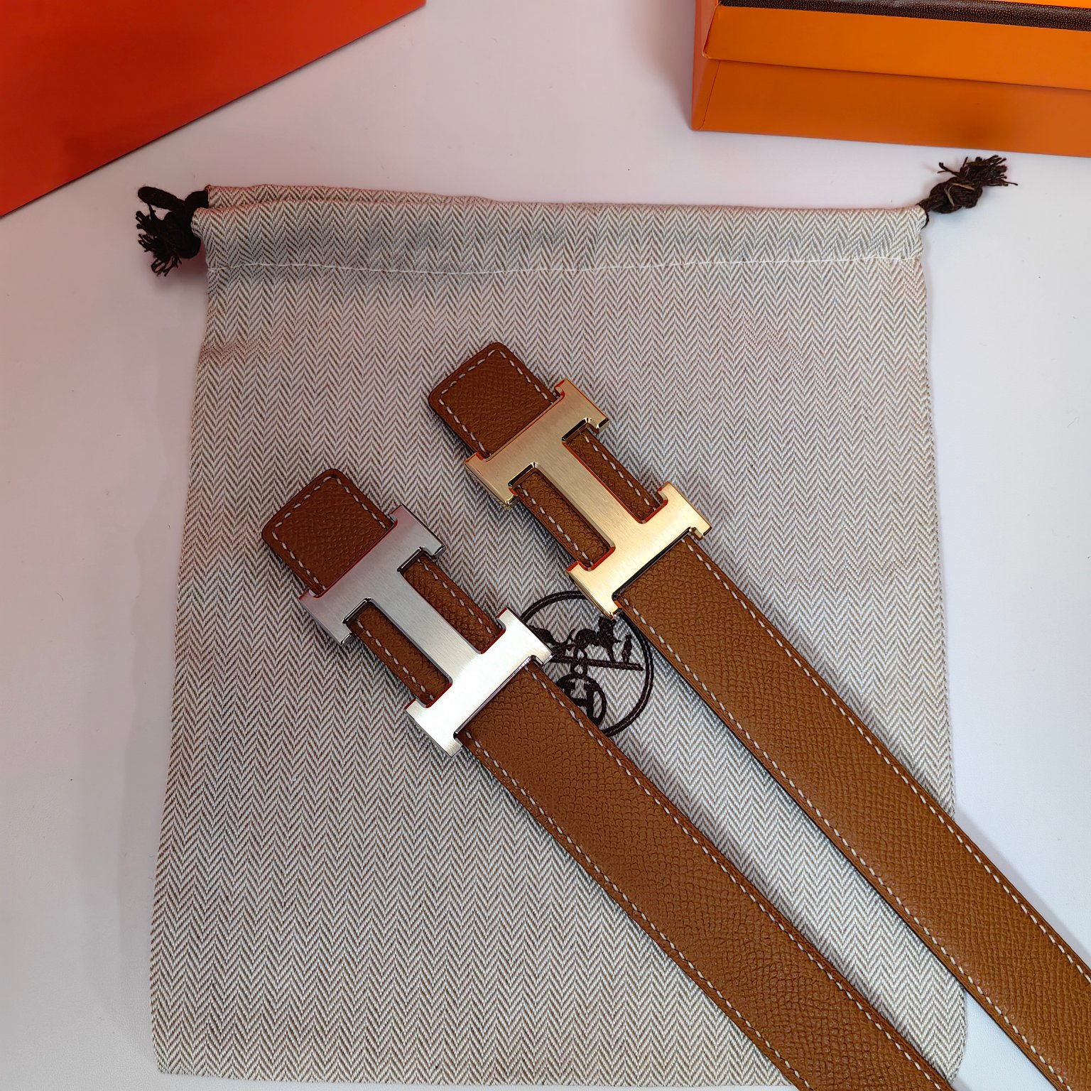 Hermès Female Basic Belt Cow Leather M