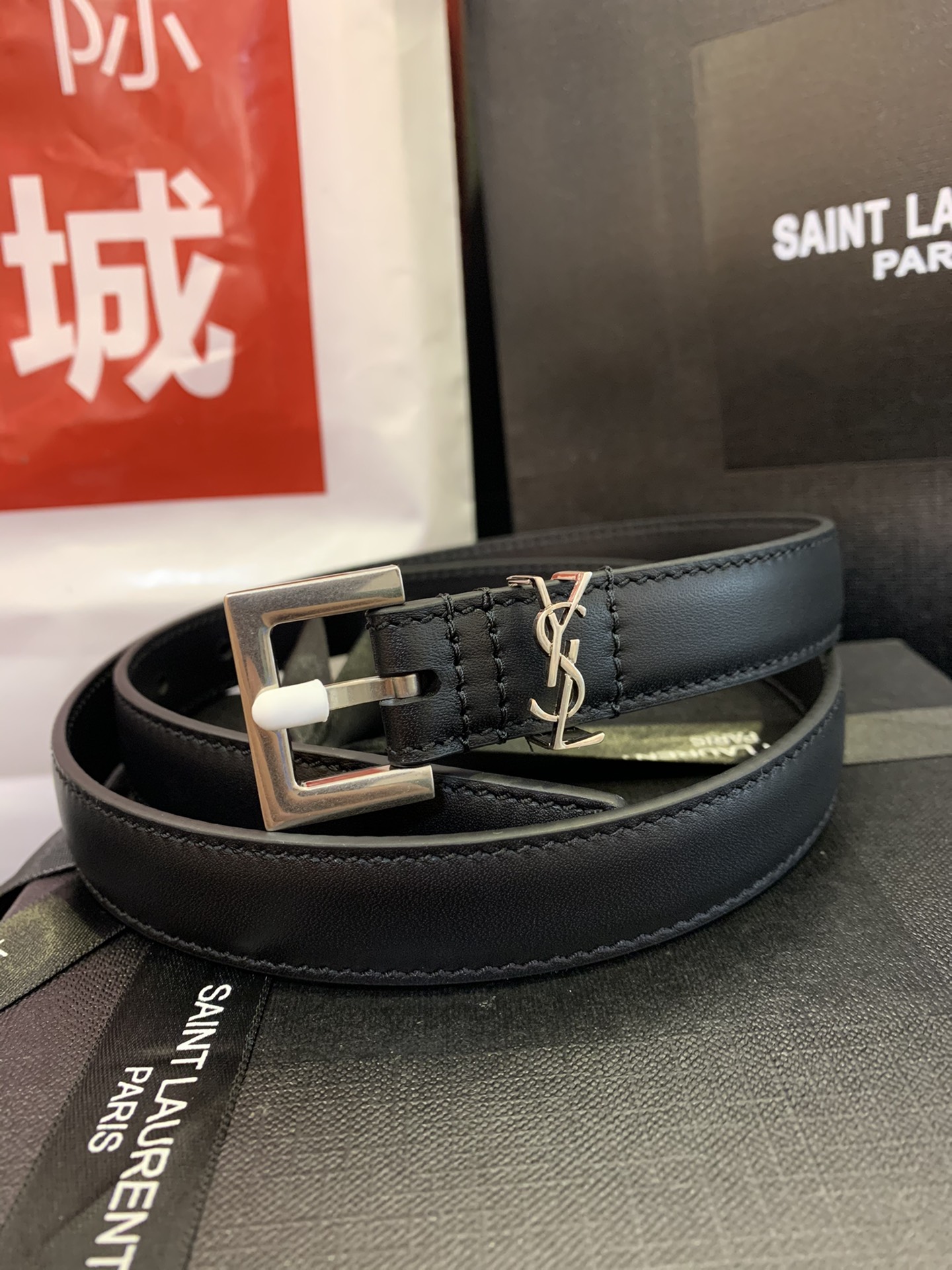 Saint Laurent Female Basic Belt