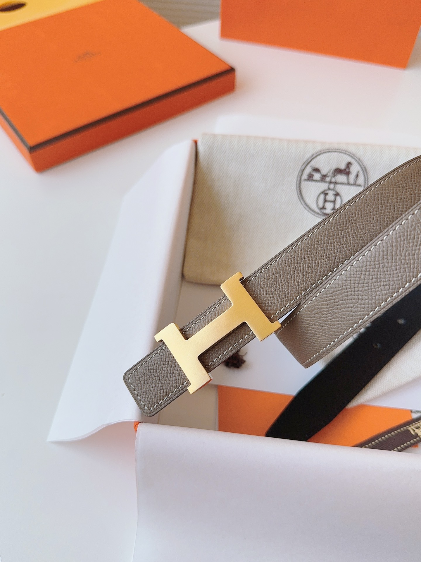 Hermès Female Basic Belt Cow Leather S-m