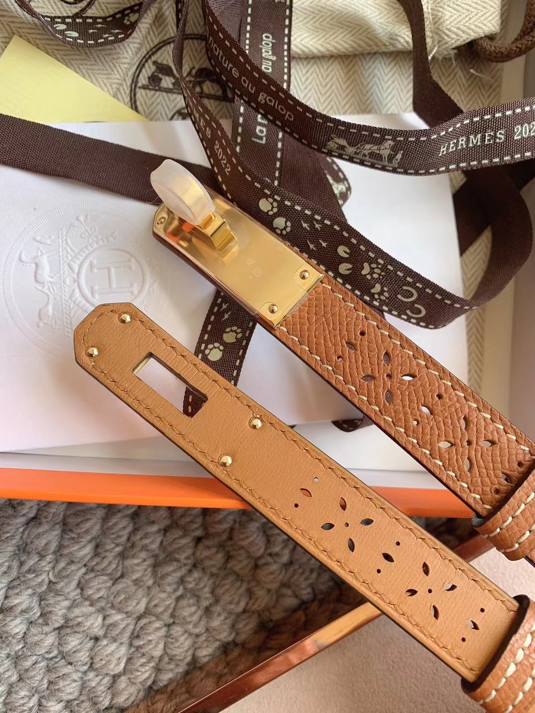Female Leather Belt M-l