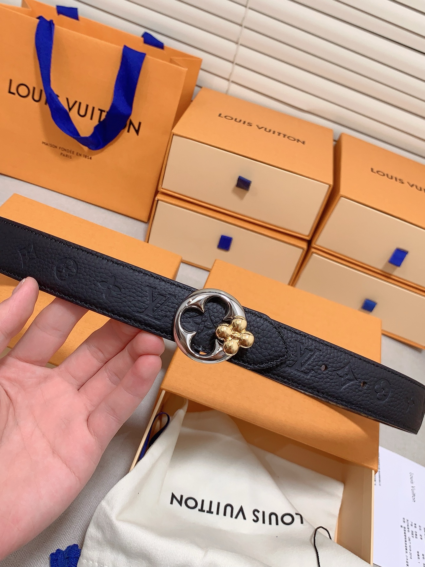 Louis Vuitton Female Basic Belt Cow Leather S-m-l