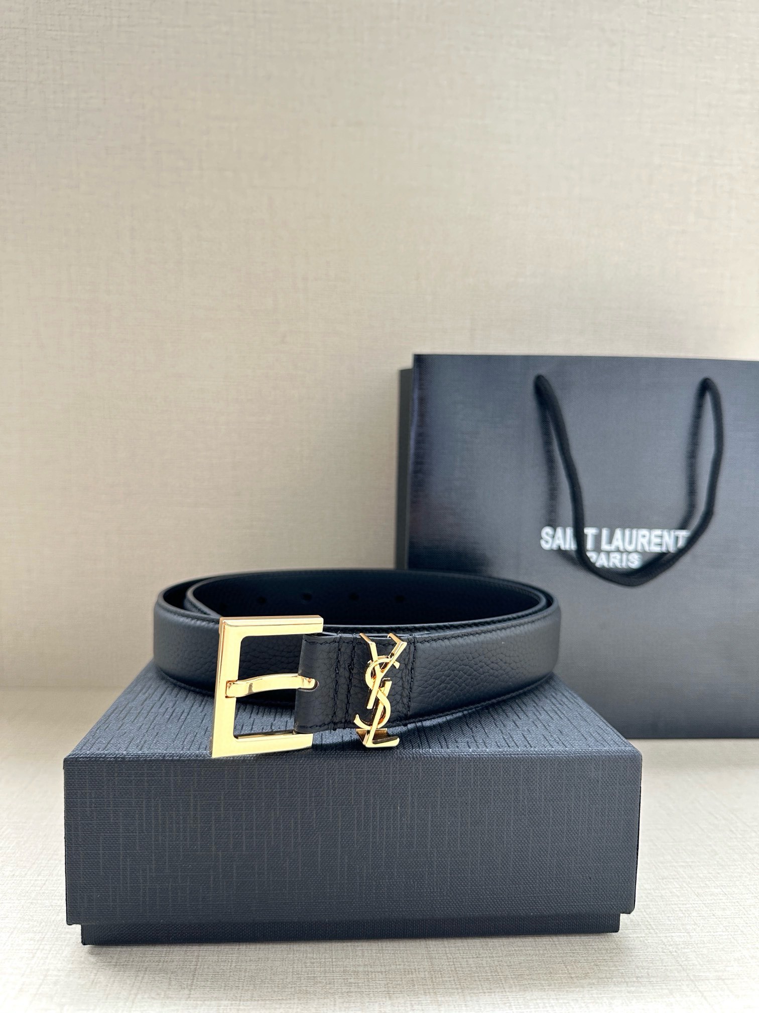Saint Laurent Female Basic Belt Black S-m-l
