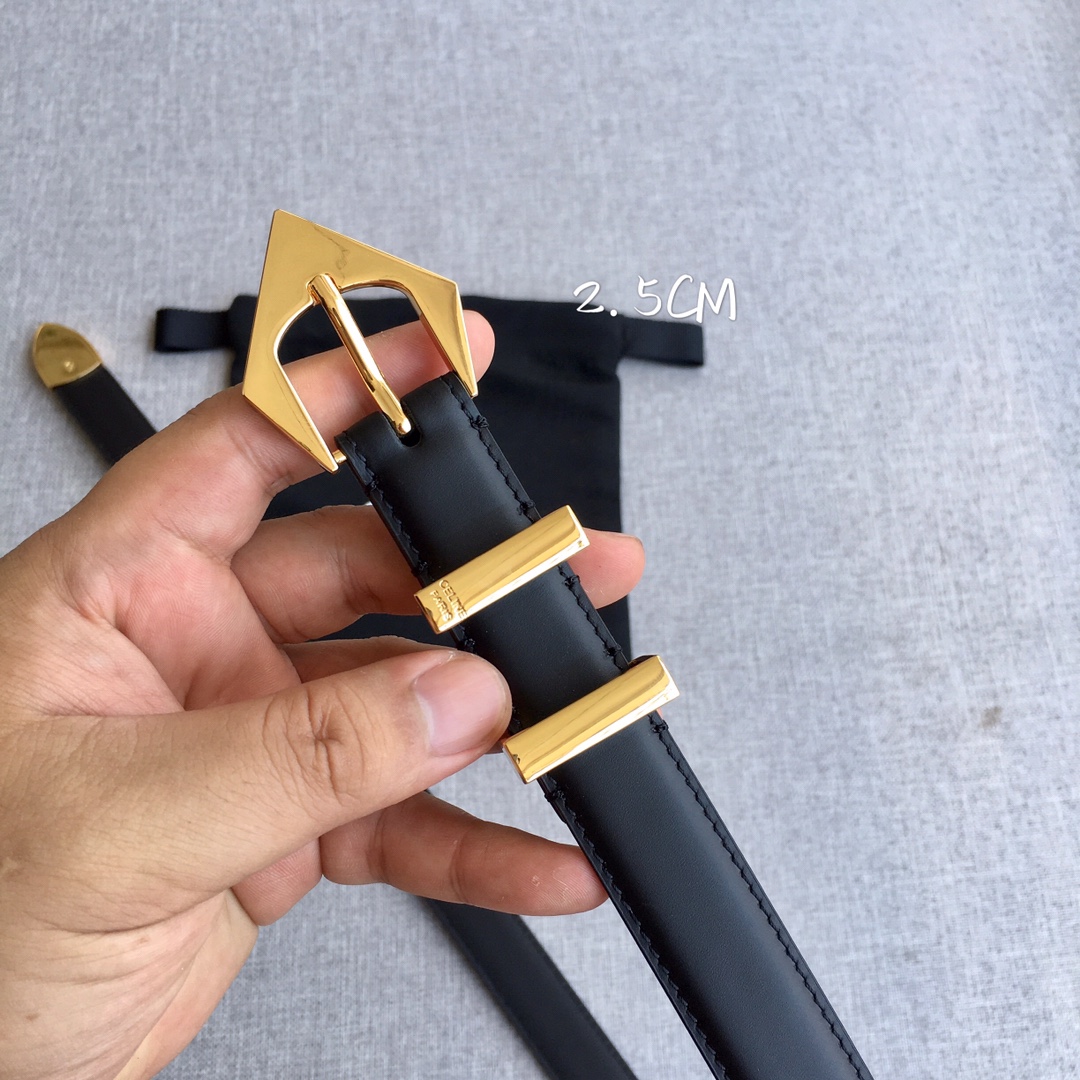 Female Basic Belt M