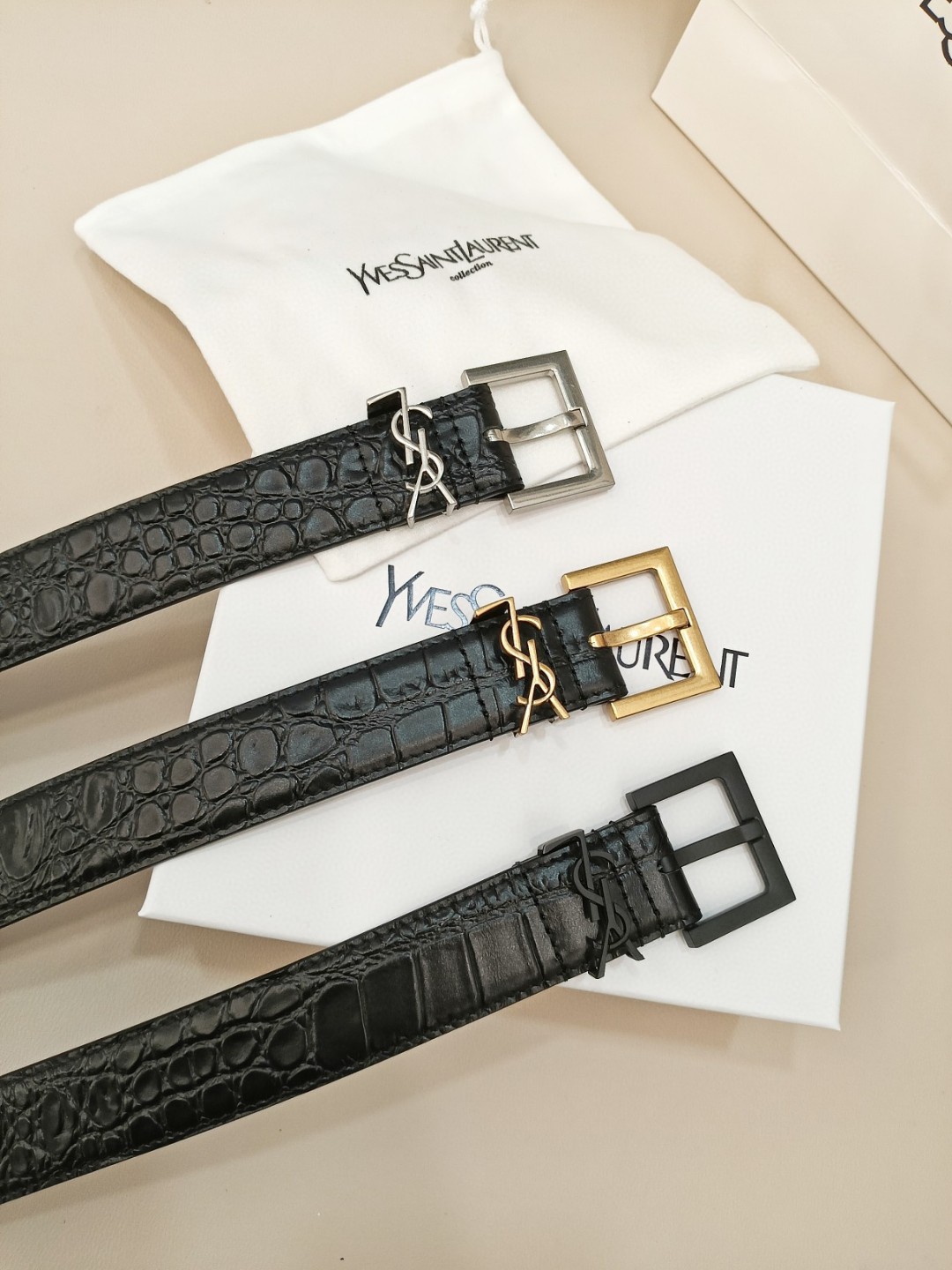 Saint Laurent Female Basic Belt Cow Leather S-l