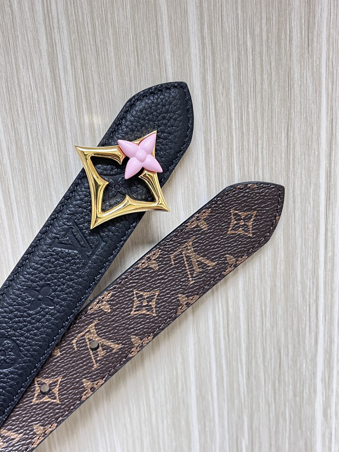 Louis Vuitton Female Basic Belt Canvas M