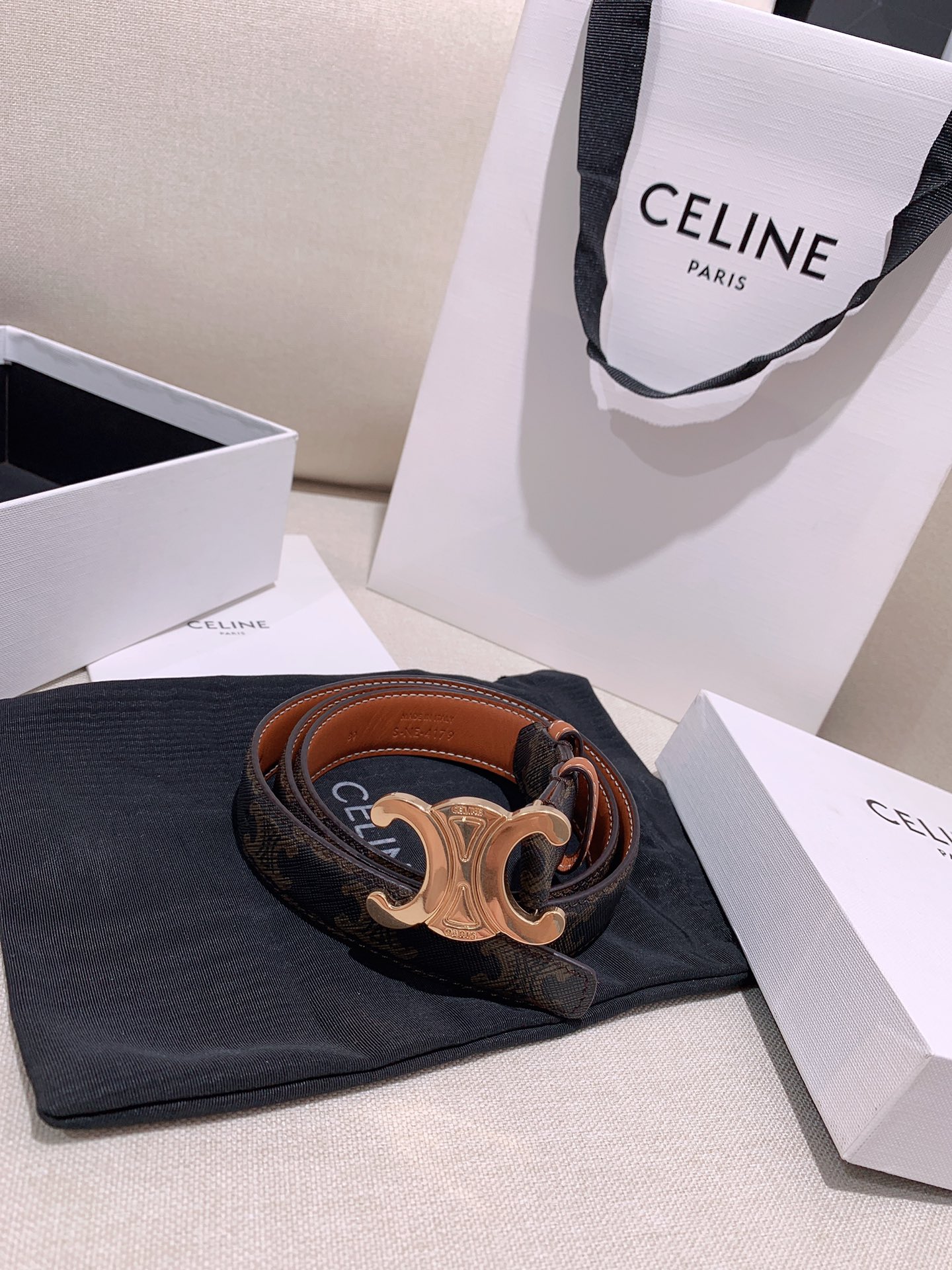 Celine Female Leather Belt Cow Leather M-l