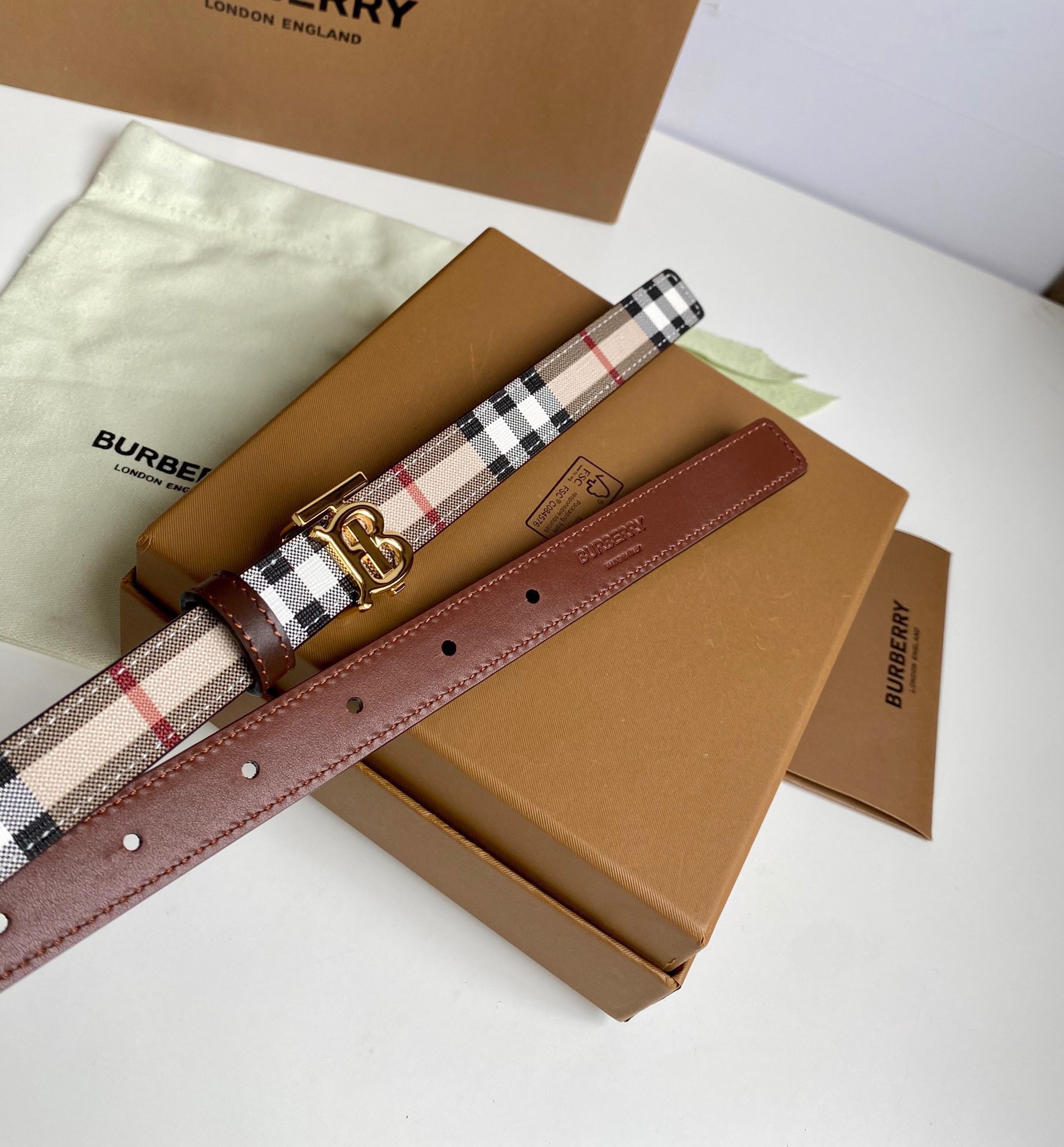 Burberry Female Basic Belt M