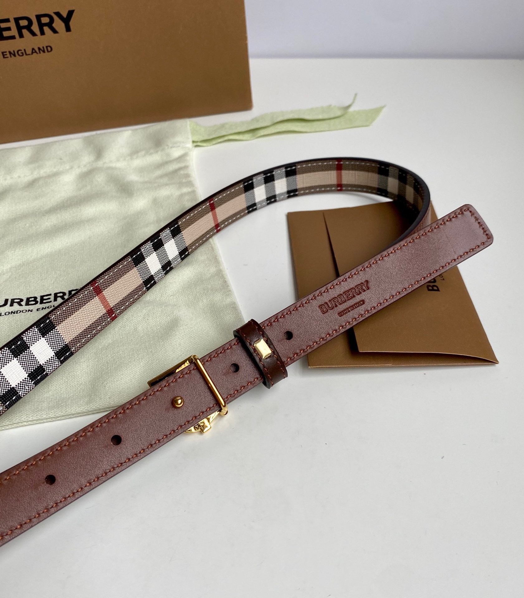 Burberry Female Basic Belt M