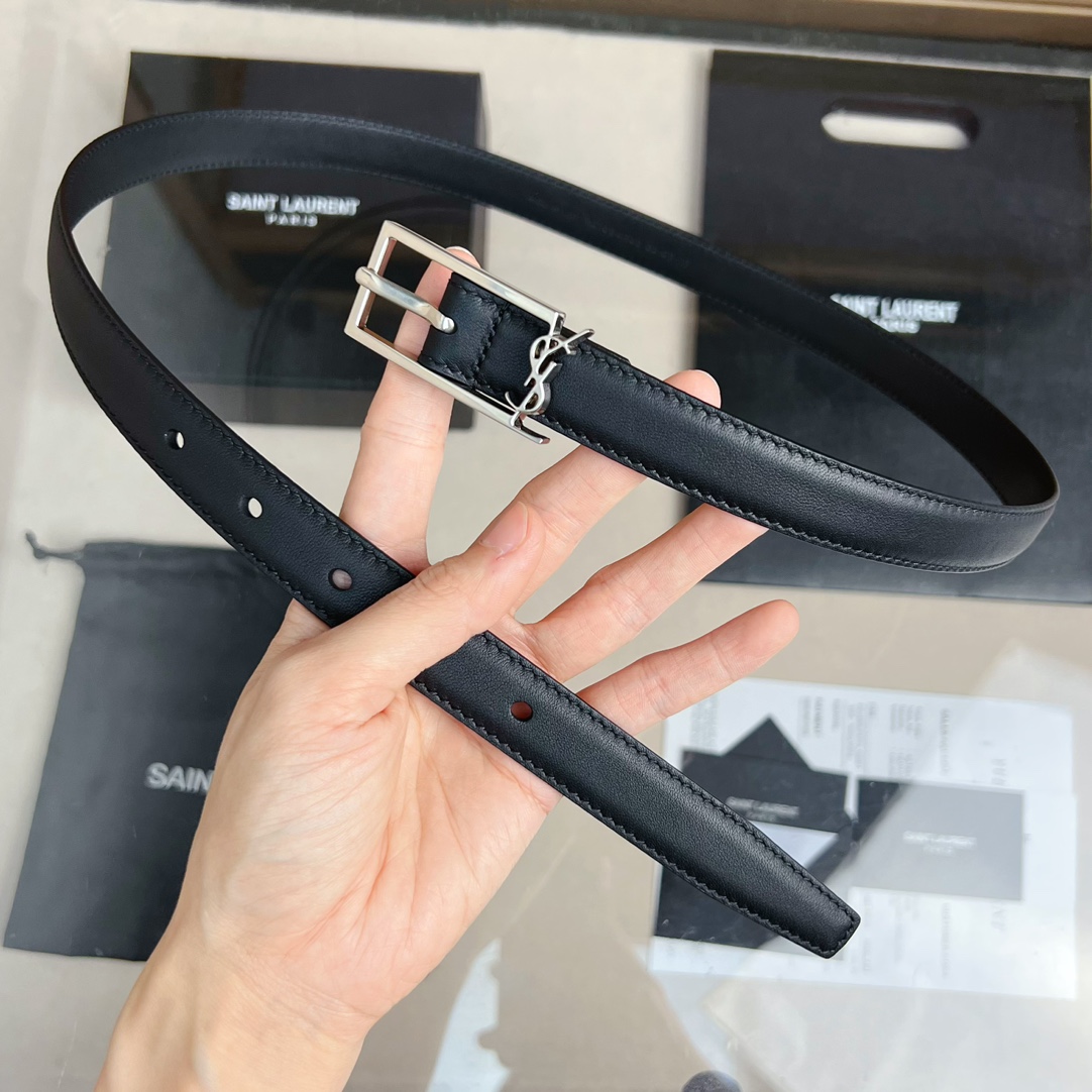 Saint Laurent Female Basic Belt Cow Leather S-m-l