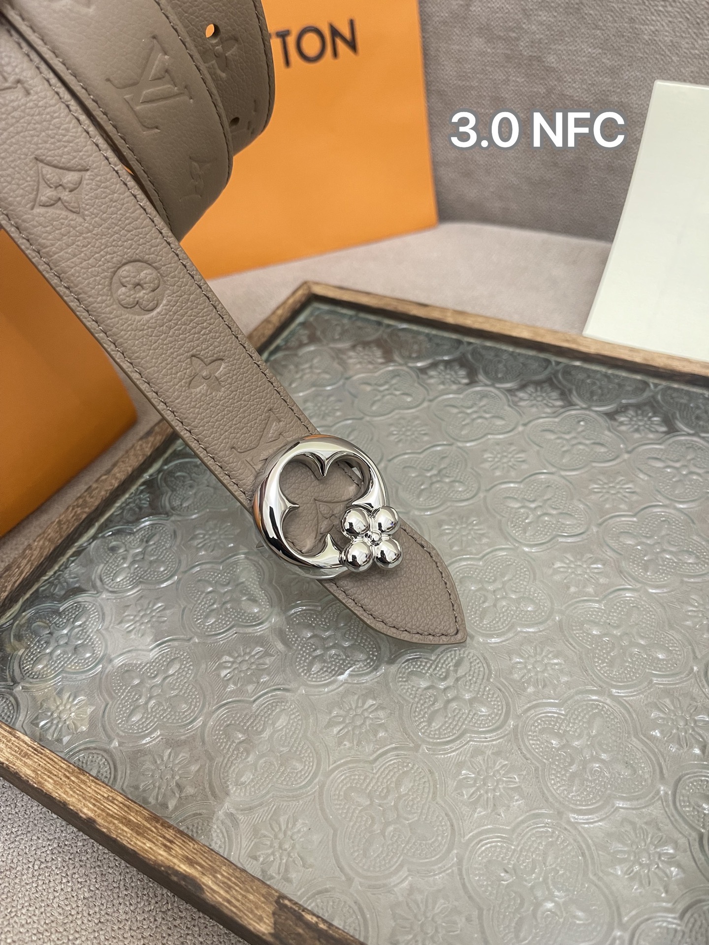 Louis Vuitton Female Basic Belt Cow Leather M-l