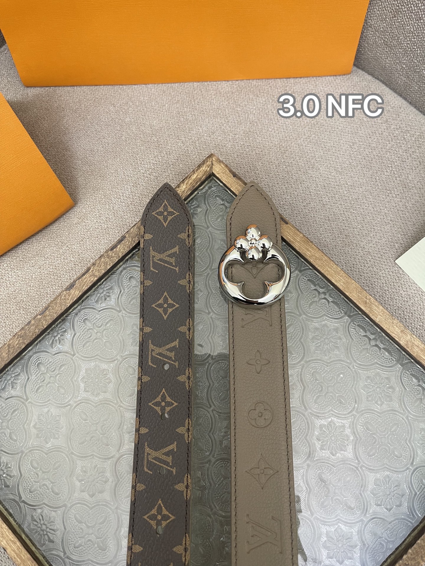 Louis Vuitton Female Basic Belt Cow Leather M-l