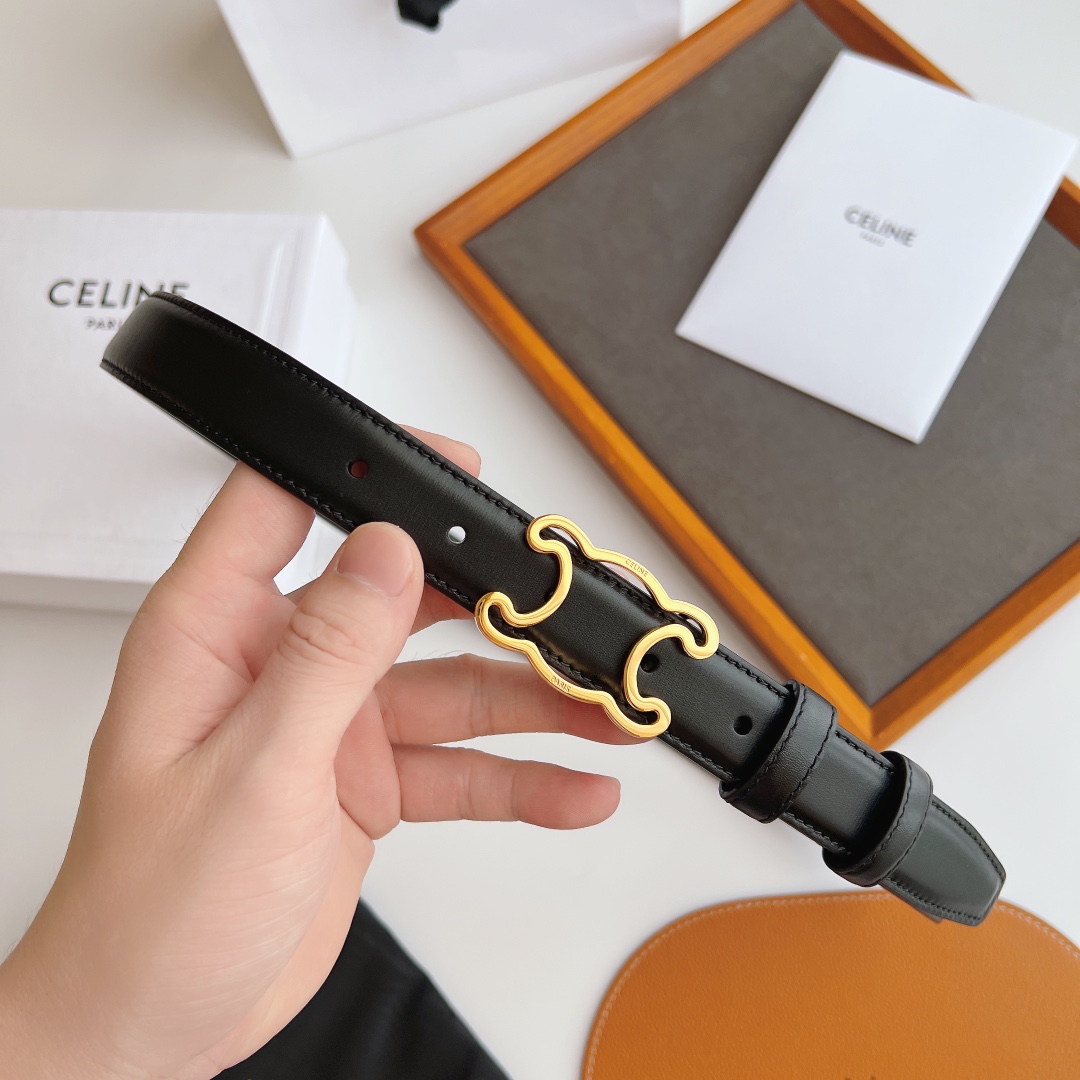Celine Female Basic Belt M