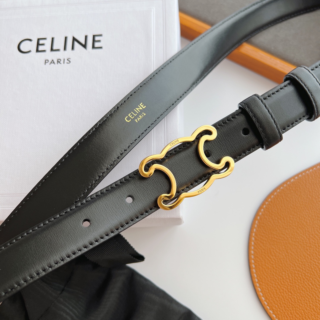 Celine Female Basic Belt M