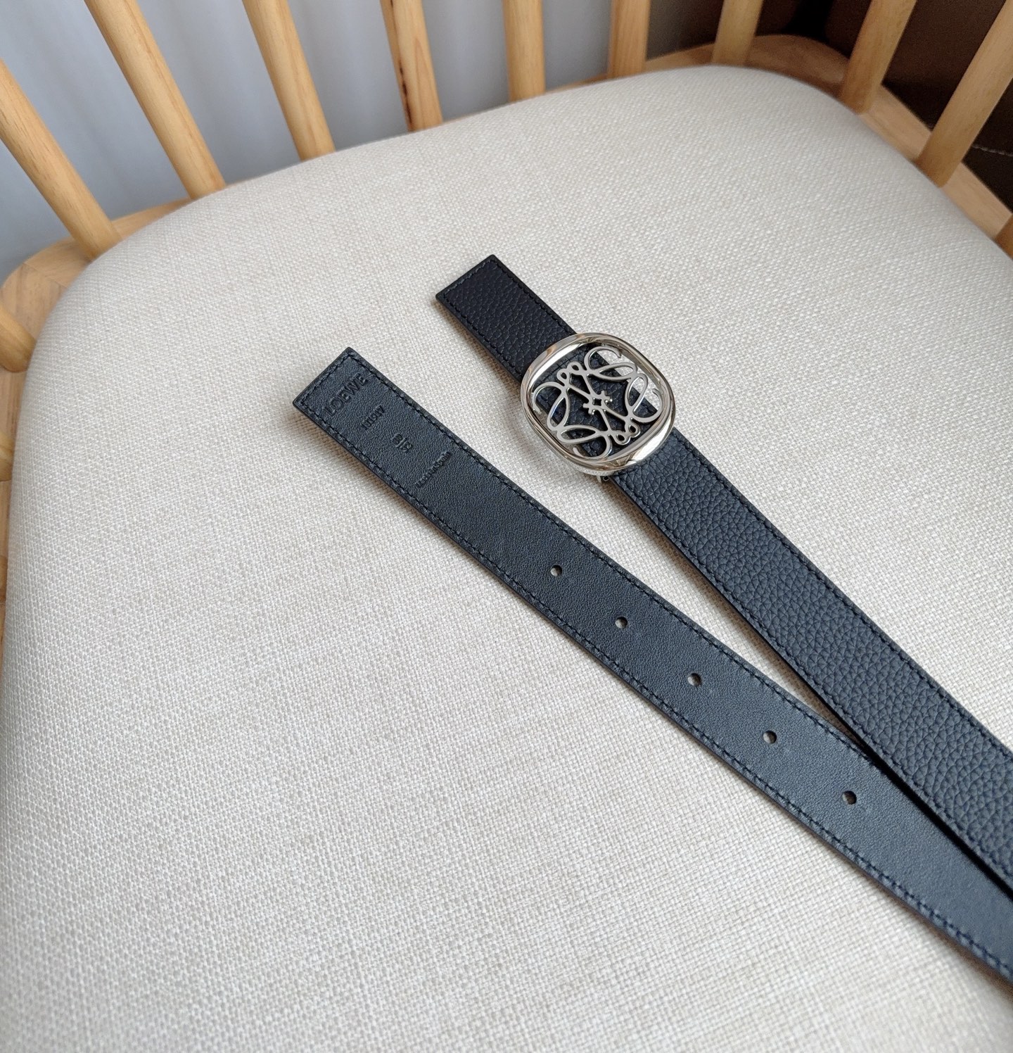 Loewe Female Pin Buckle Belt Cow Leather M-l