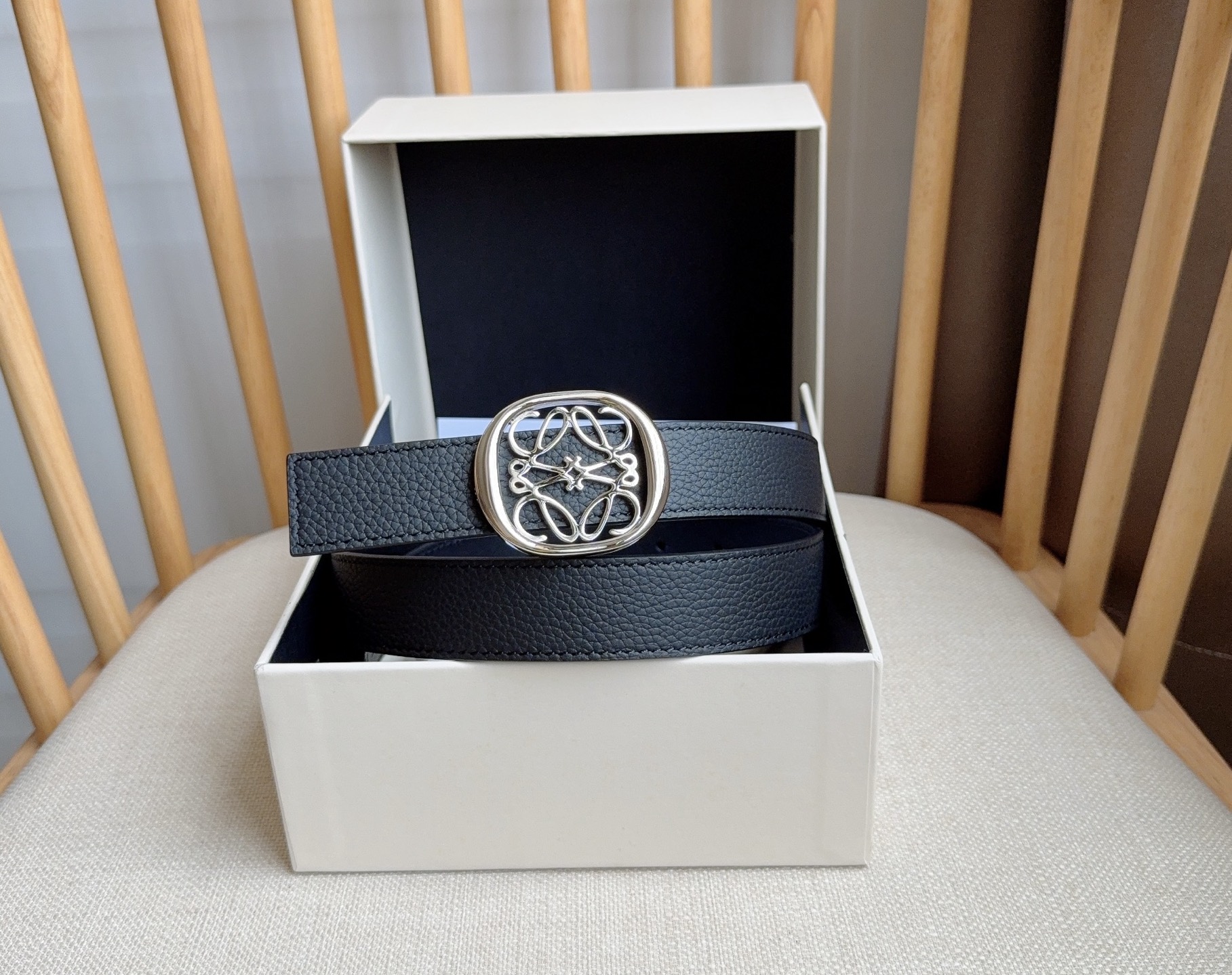 Loewe Female Pin Buckle Belt Cow Leather M-l