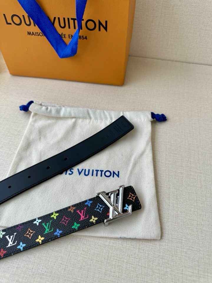 Louis Vuitton Female Basic Belt Canvas M-l
