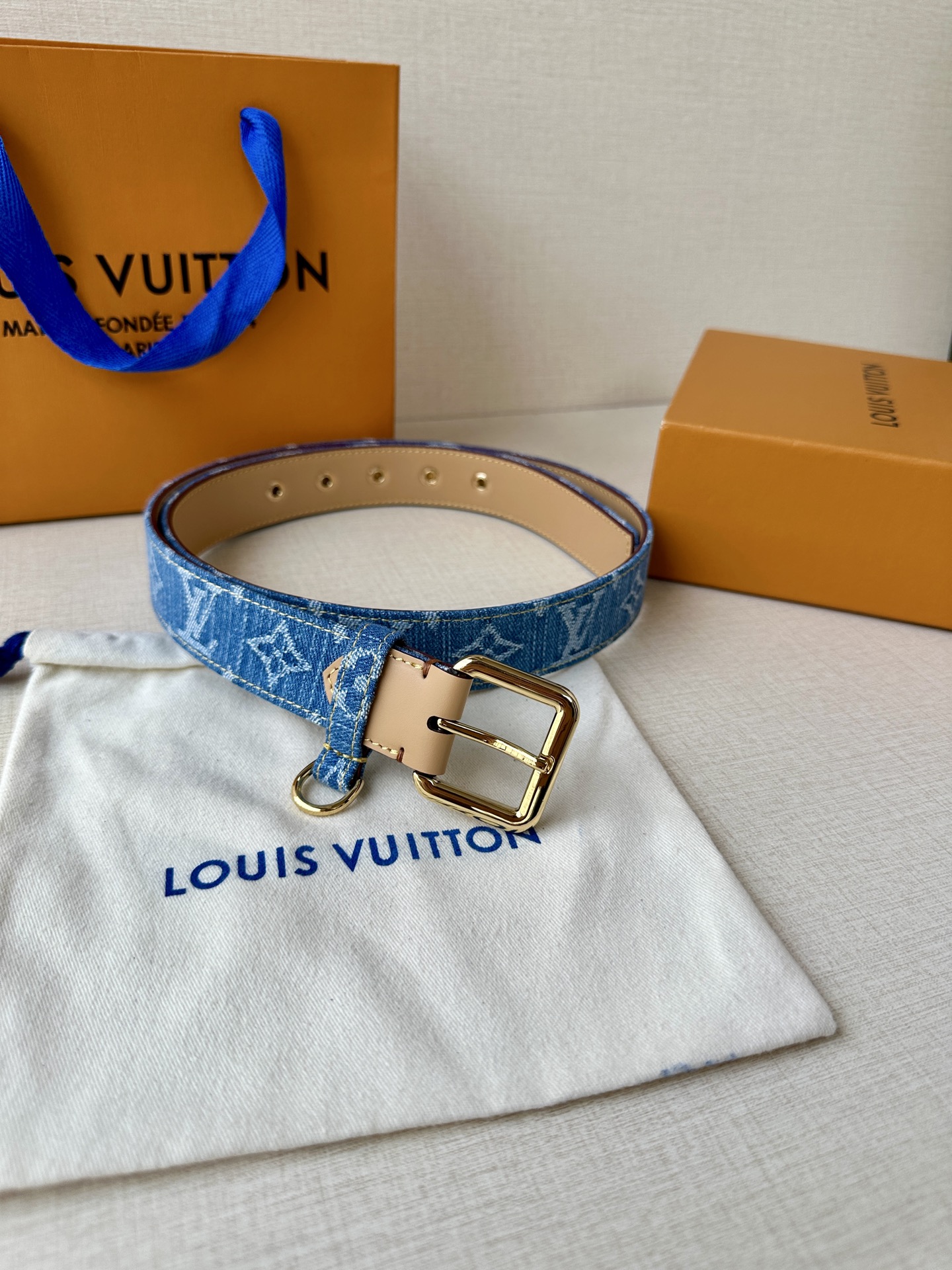 Louis Vuitton Female Basic Belt M-l