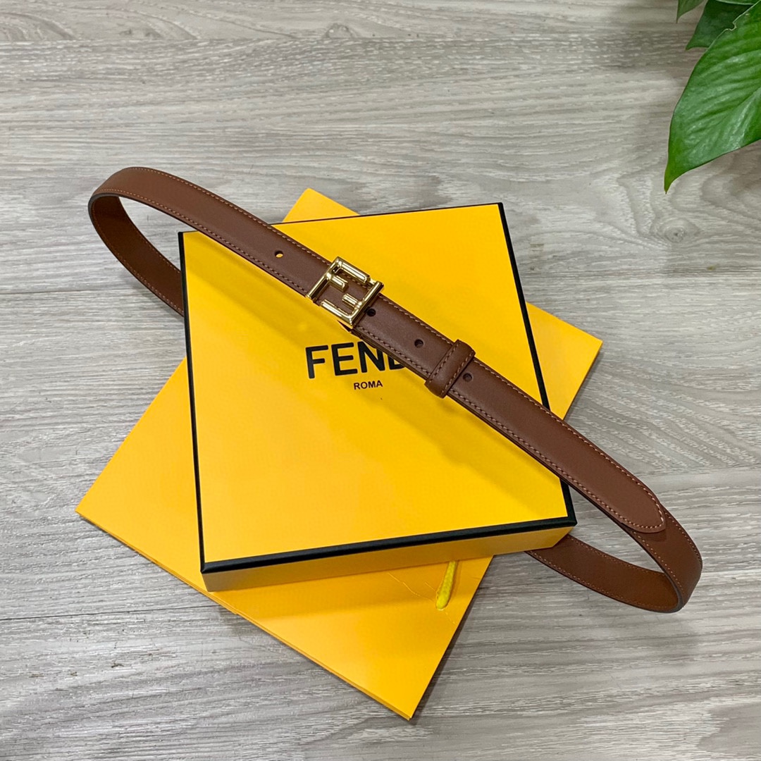 Fendi Female Basic Belt Cow Leather 20mm