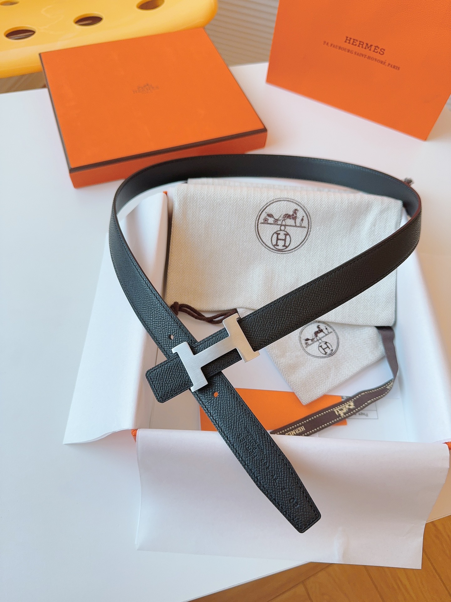 Hermès Female Basic Belt Cow Leather S-m