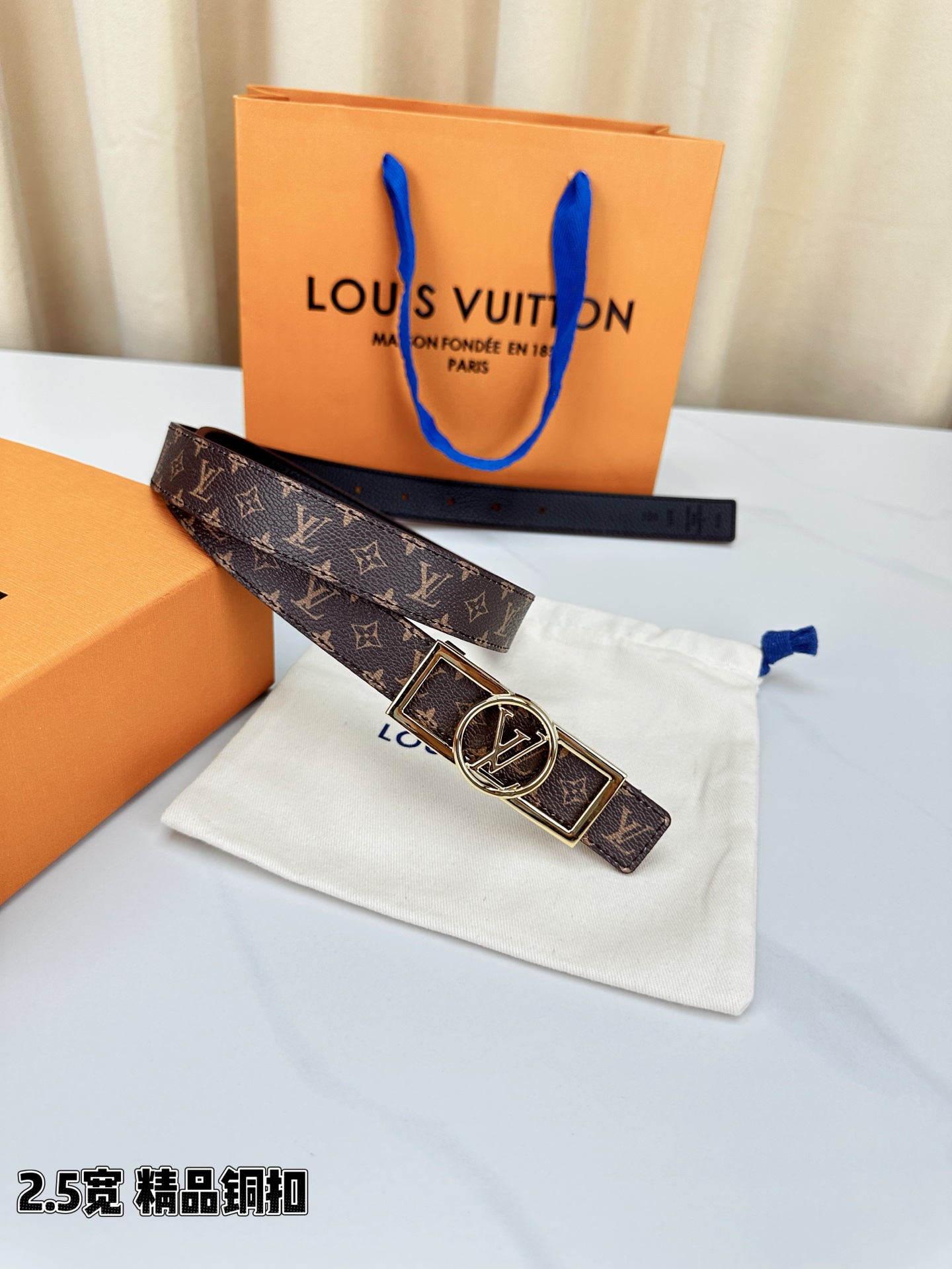 Louis Vuitton Female Leather Belt S-l