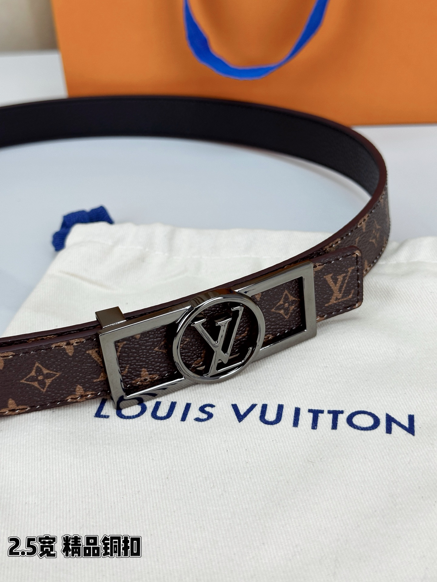 Louis Vuitton Female Leather Belt S-l