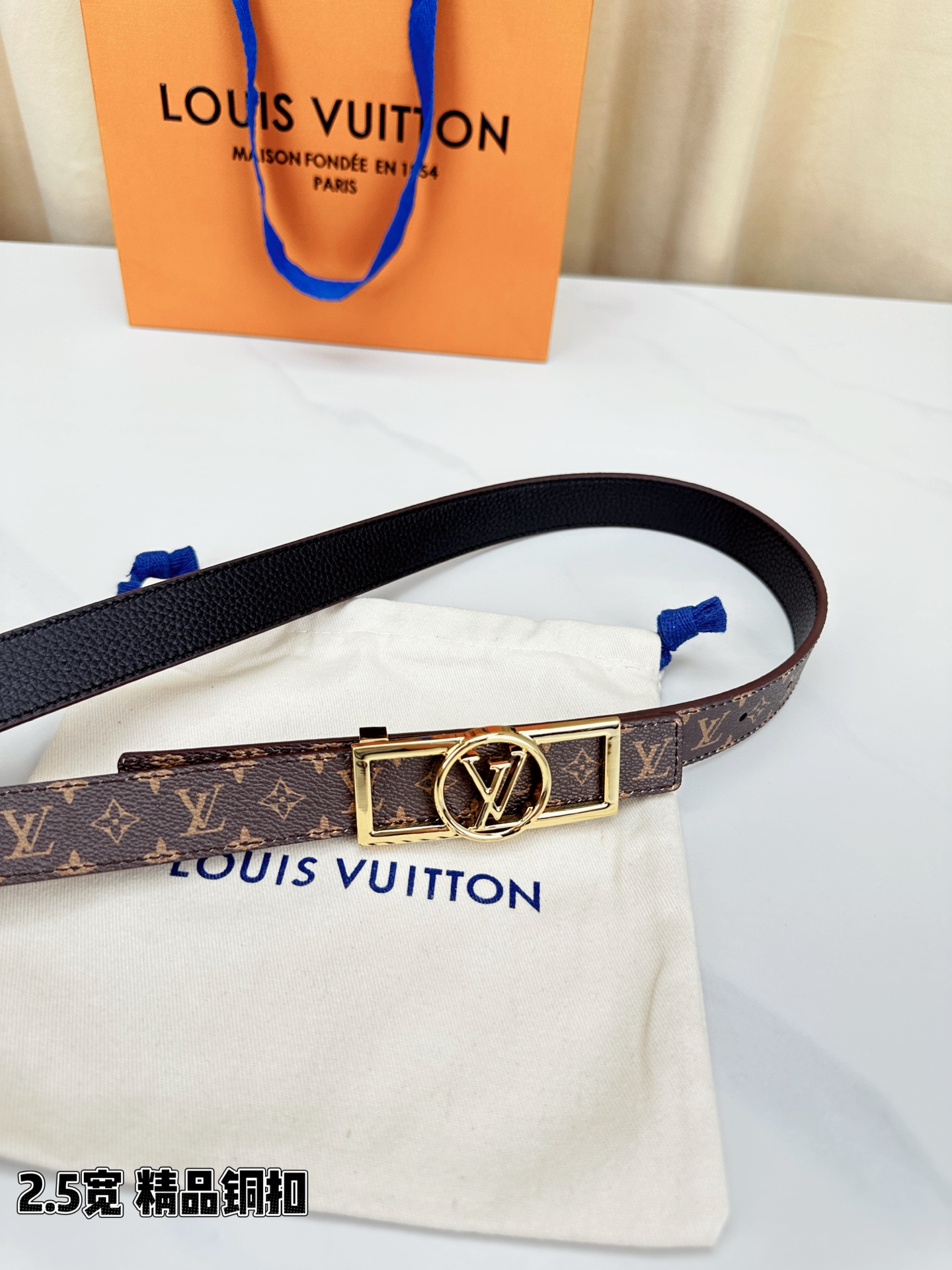 Louis Vuitton Female Leather Belt S-l
