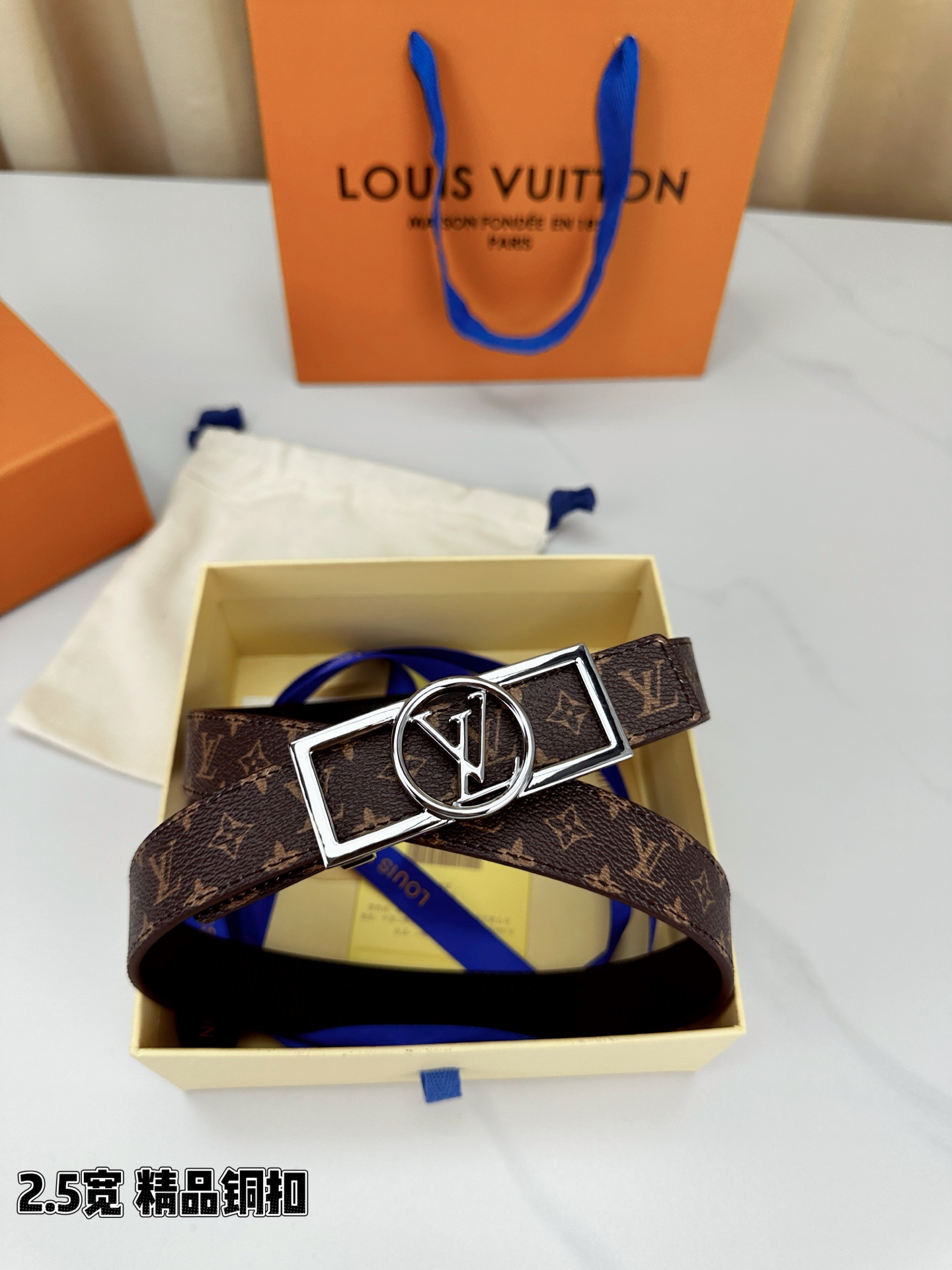 Louis Vuitton Female Leather Belt S-l