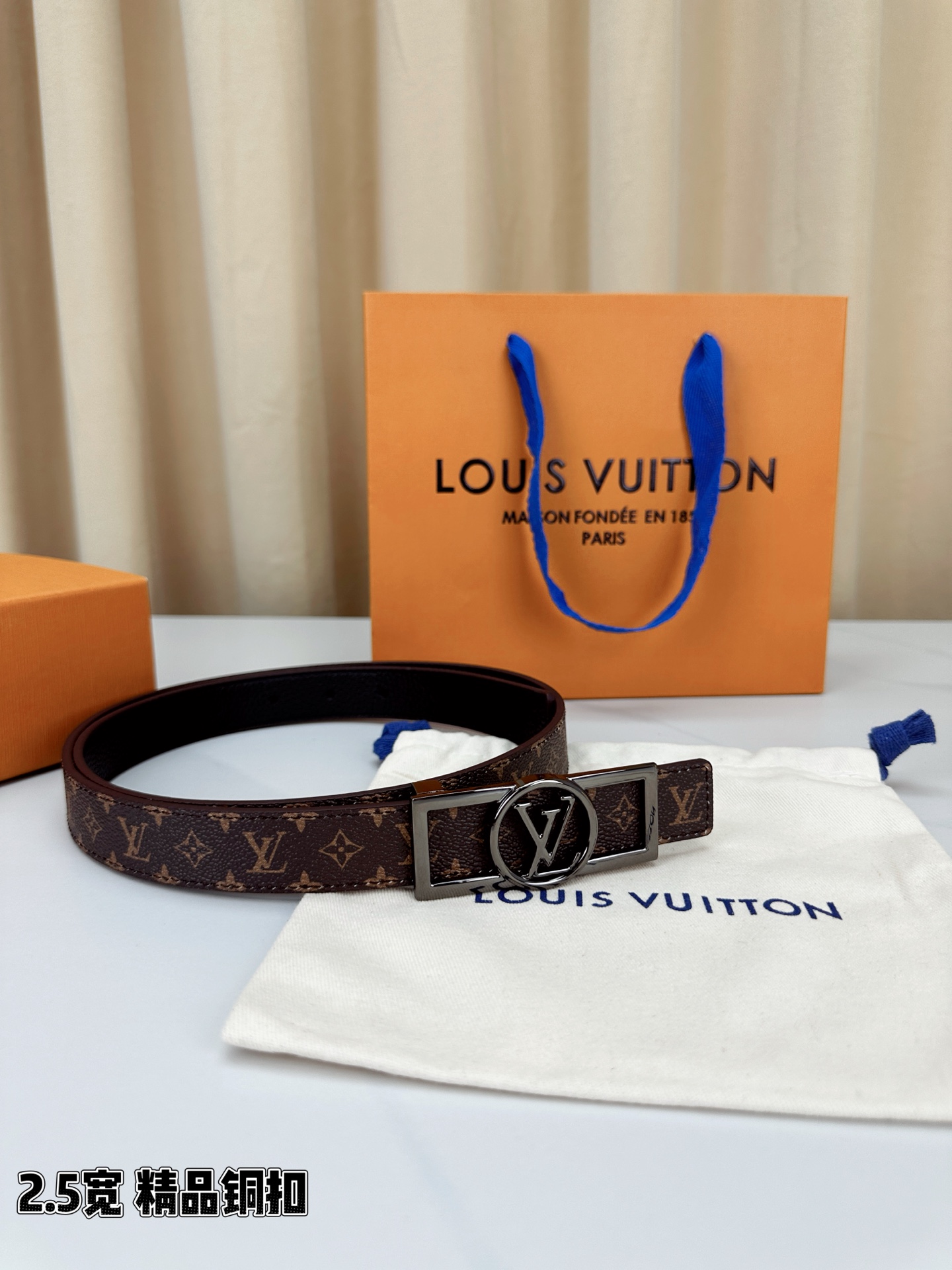 Louis Vuitton Female Leather Belt S-l