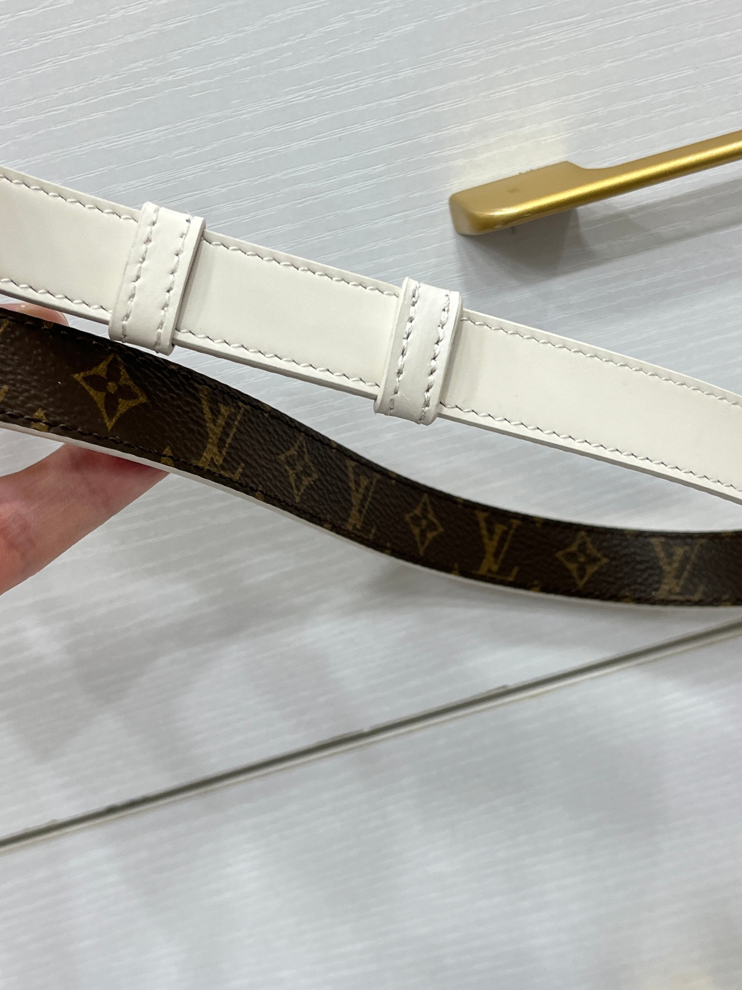 Louis Vuitton Female Basic Belt Adjustable M-l