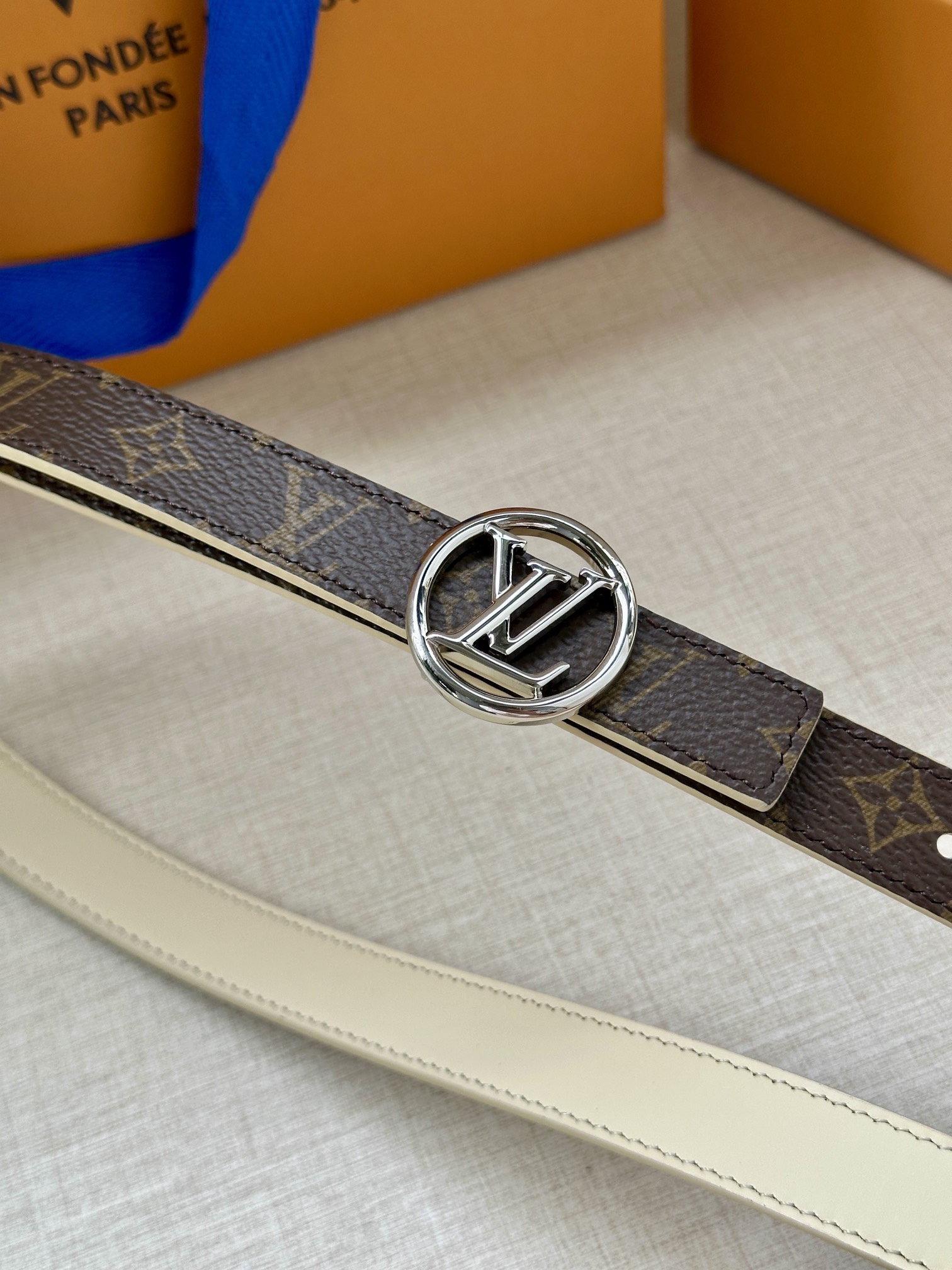 Louis Vuitton Female Basic Belt Cow Leather S-m-l