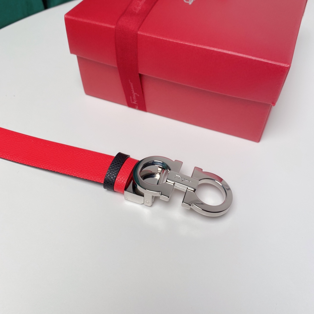 Salvatore Ferragamo Female Leather Belt Top Grain Leather M