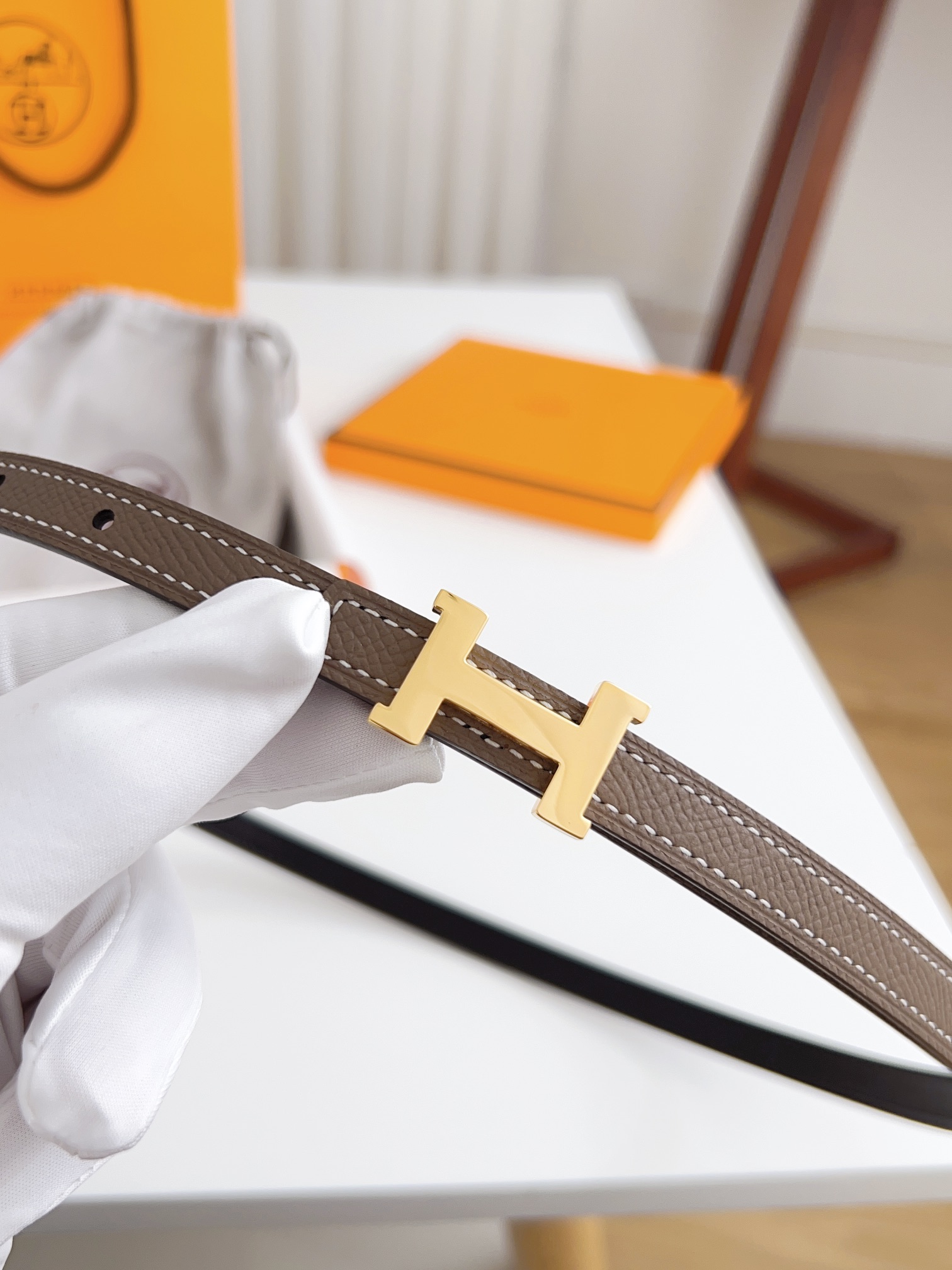 Hermès Female Basic Belt Cow Leather Silver 110cm-m