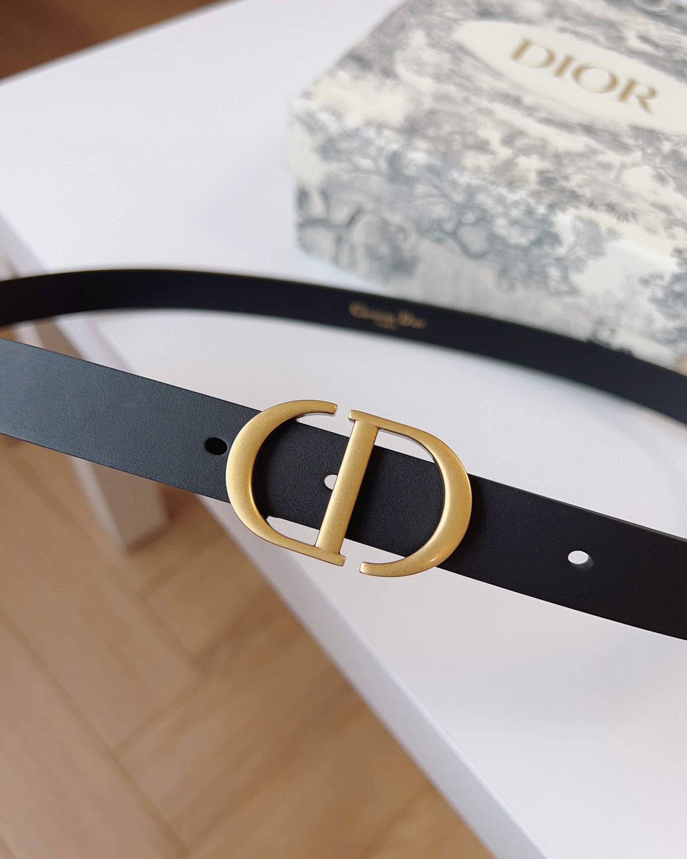 Dior Female Leather Belt Gold M