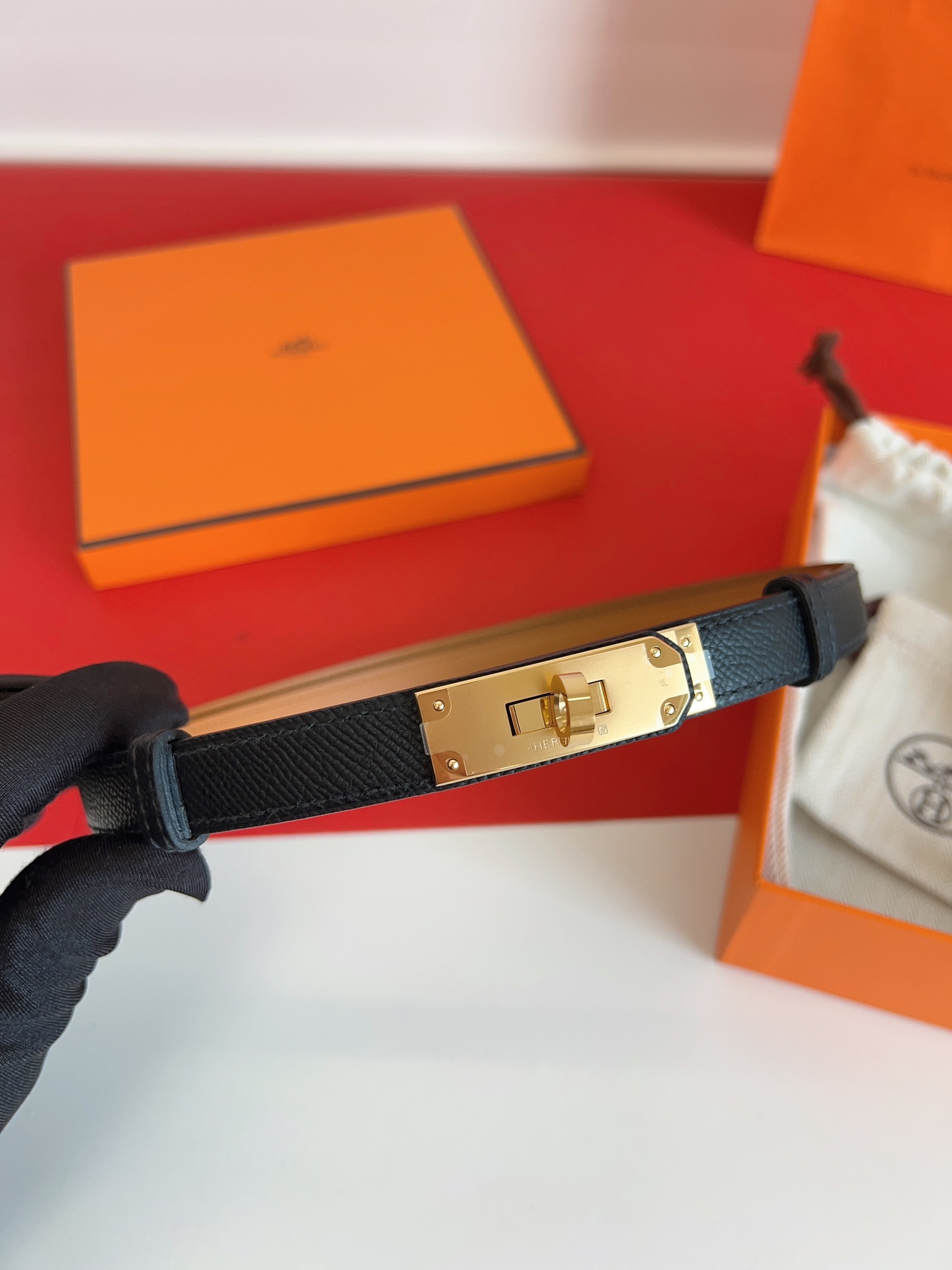 Female Basic Belt M