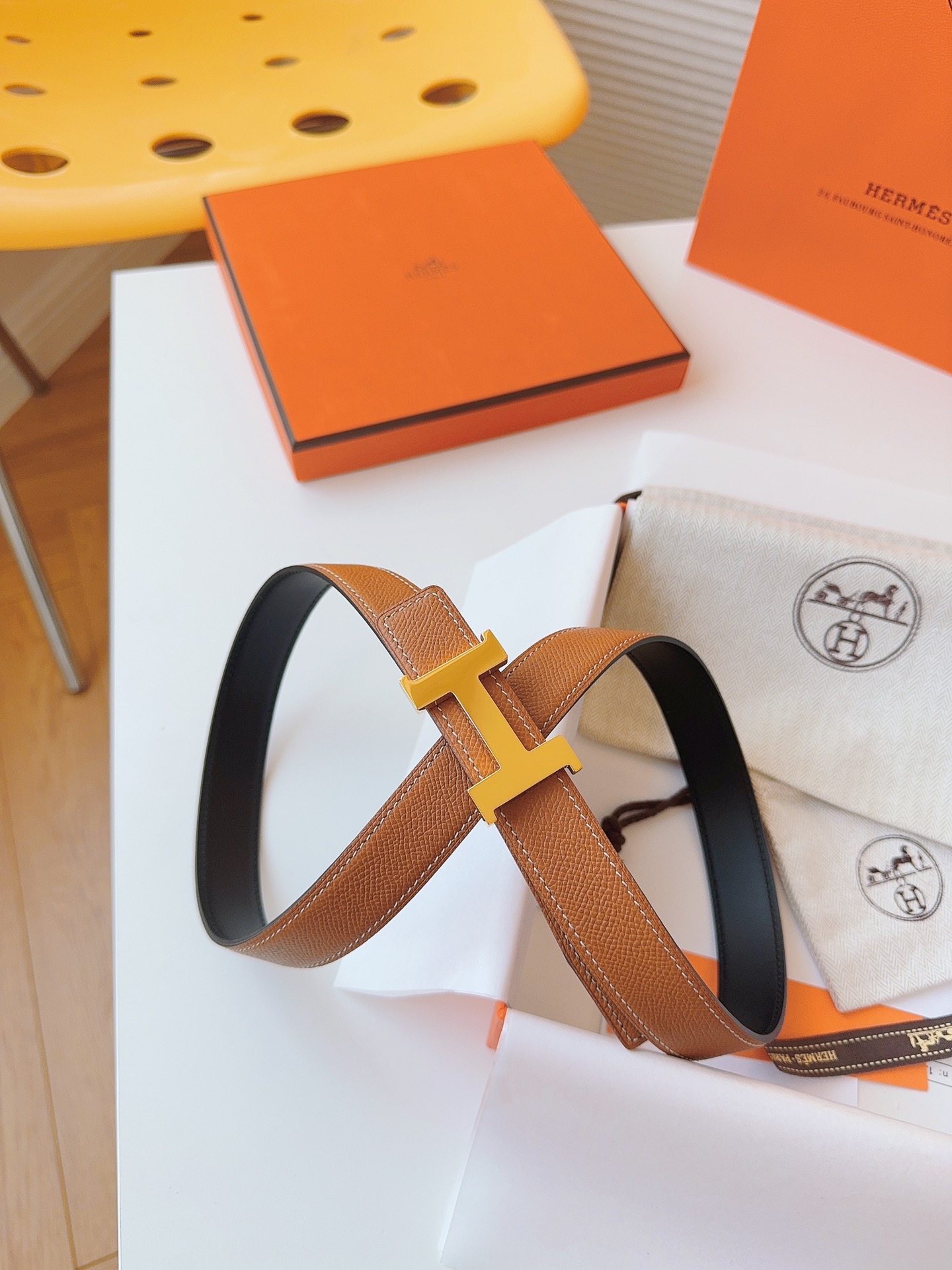 Hermès Female Basic Belt Cow Leather S-m