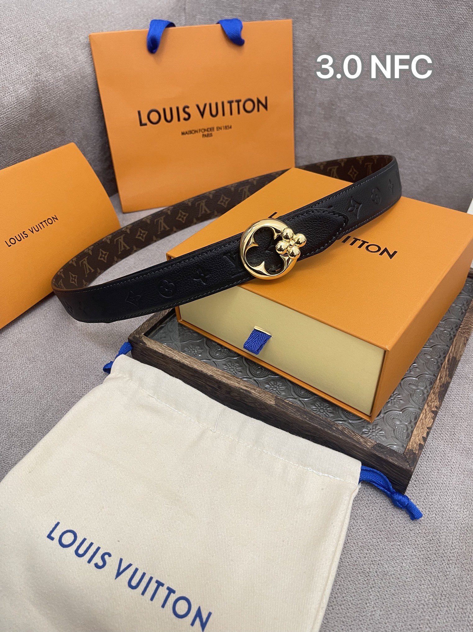Louis Vuitton Female Basic Belt Cow Leather M-l