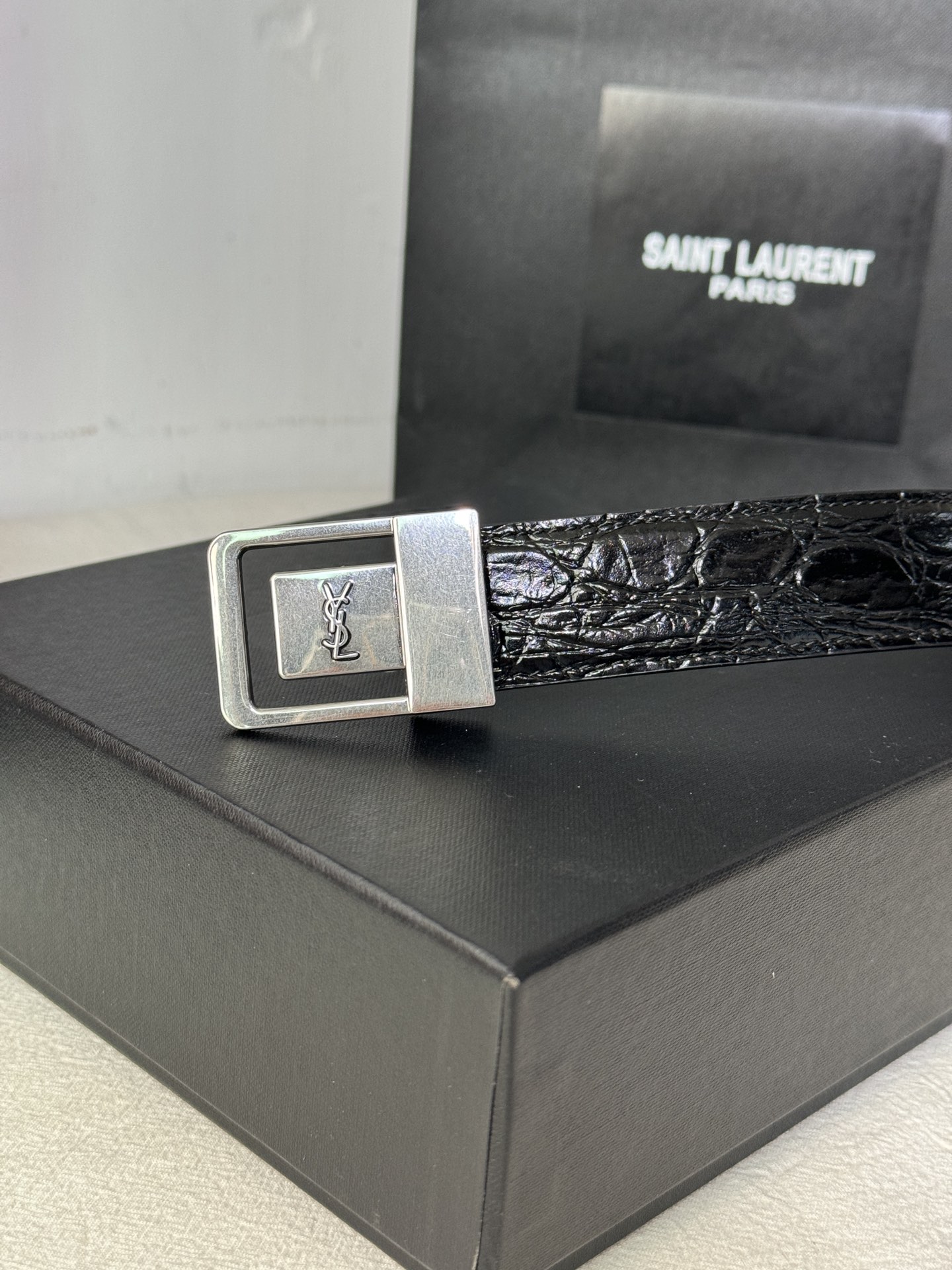 Saint Laurent Female Basic Belt Cow Leather Adjustable S-m-l