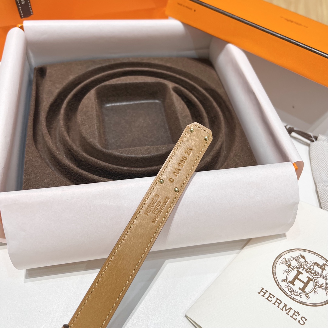 Hermès Female Basic Belt M-l