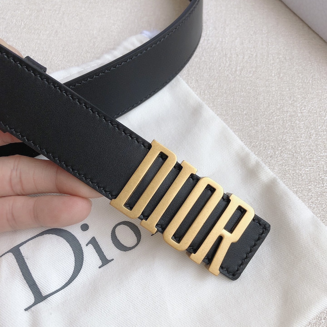 Dior Female Basic Belt M