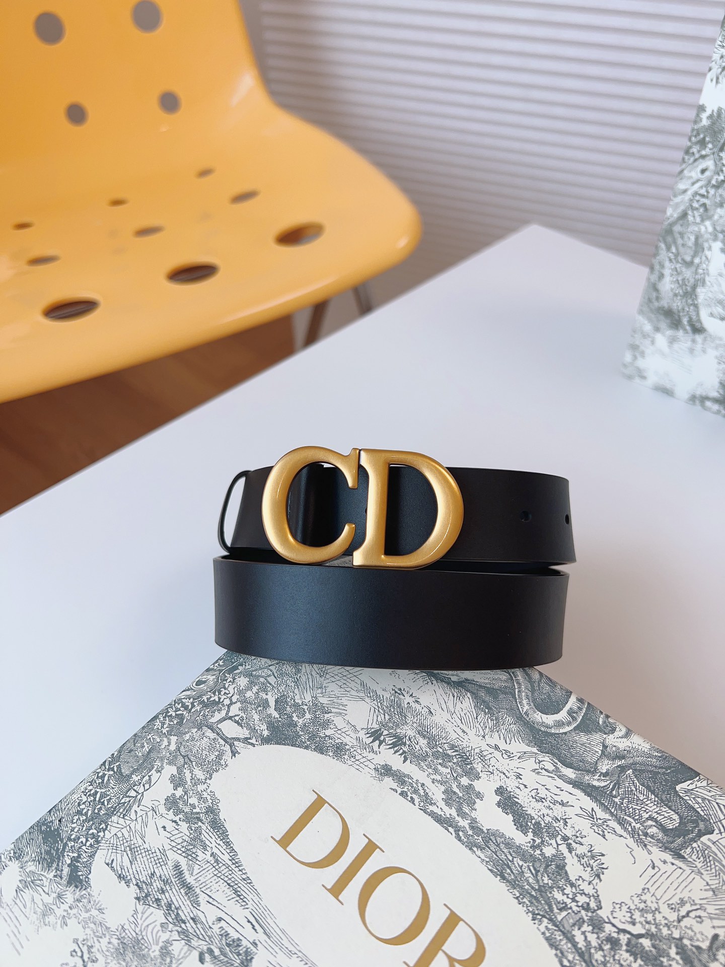 Dior Female Leather Belt Cow Leather Gold M