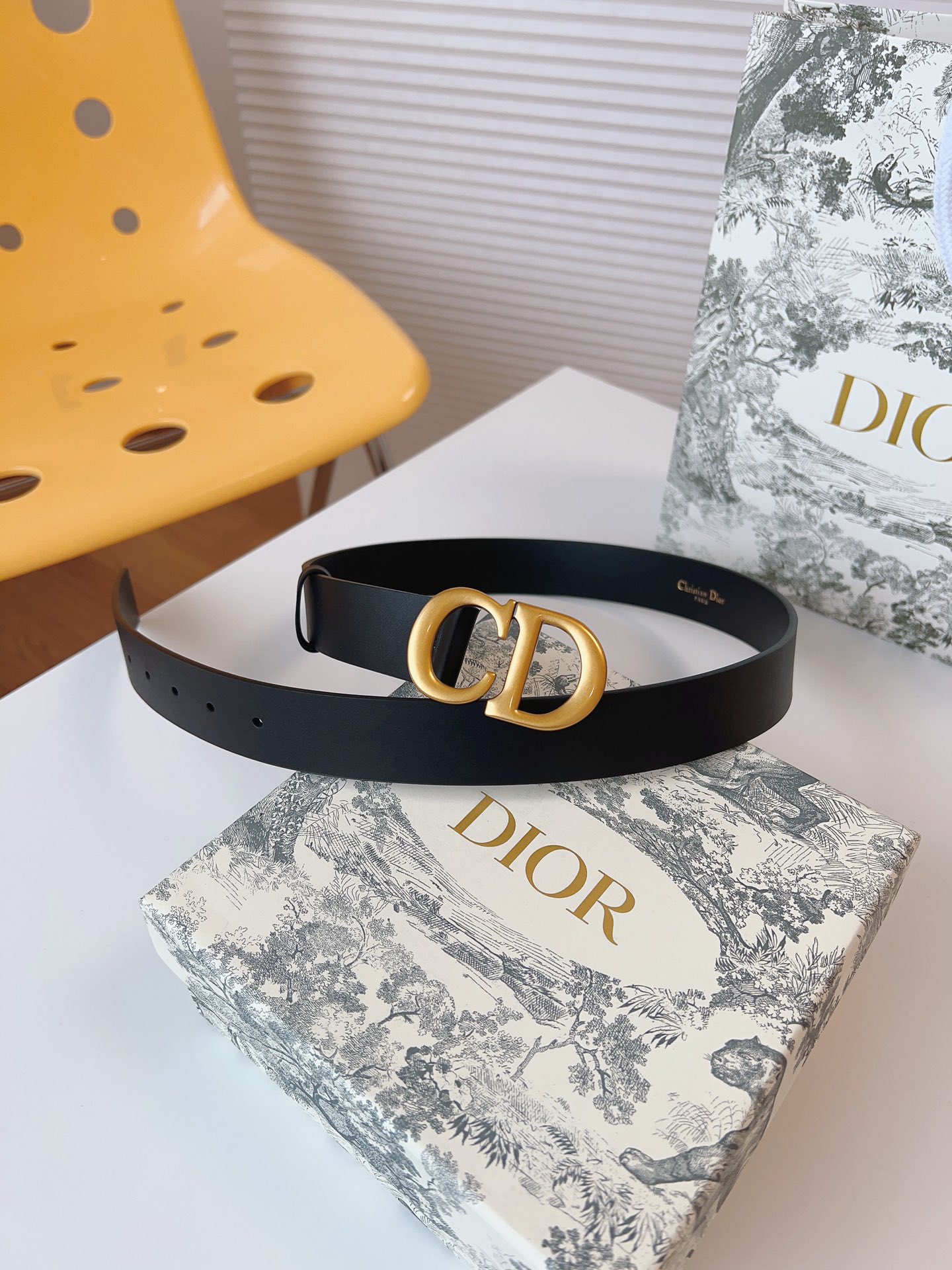 Dior Female Leather Belt Cow Leather Gold M