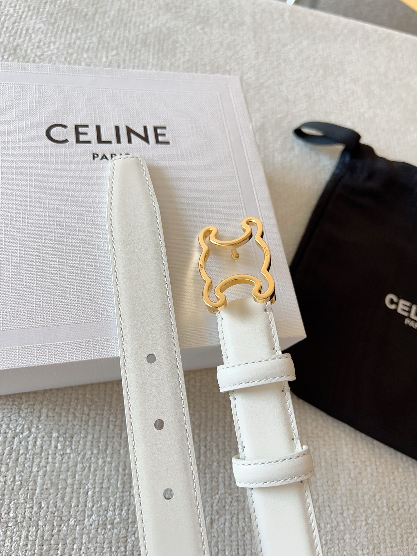 Celine Female Basic Belt Cow Leather Gold M-l
