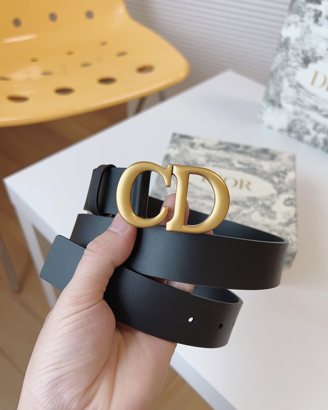 Dior Female Leather Belt Gold M
