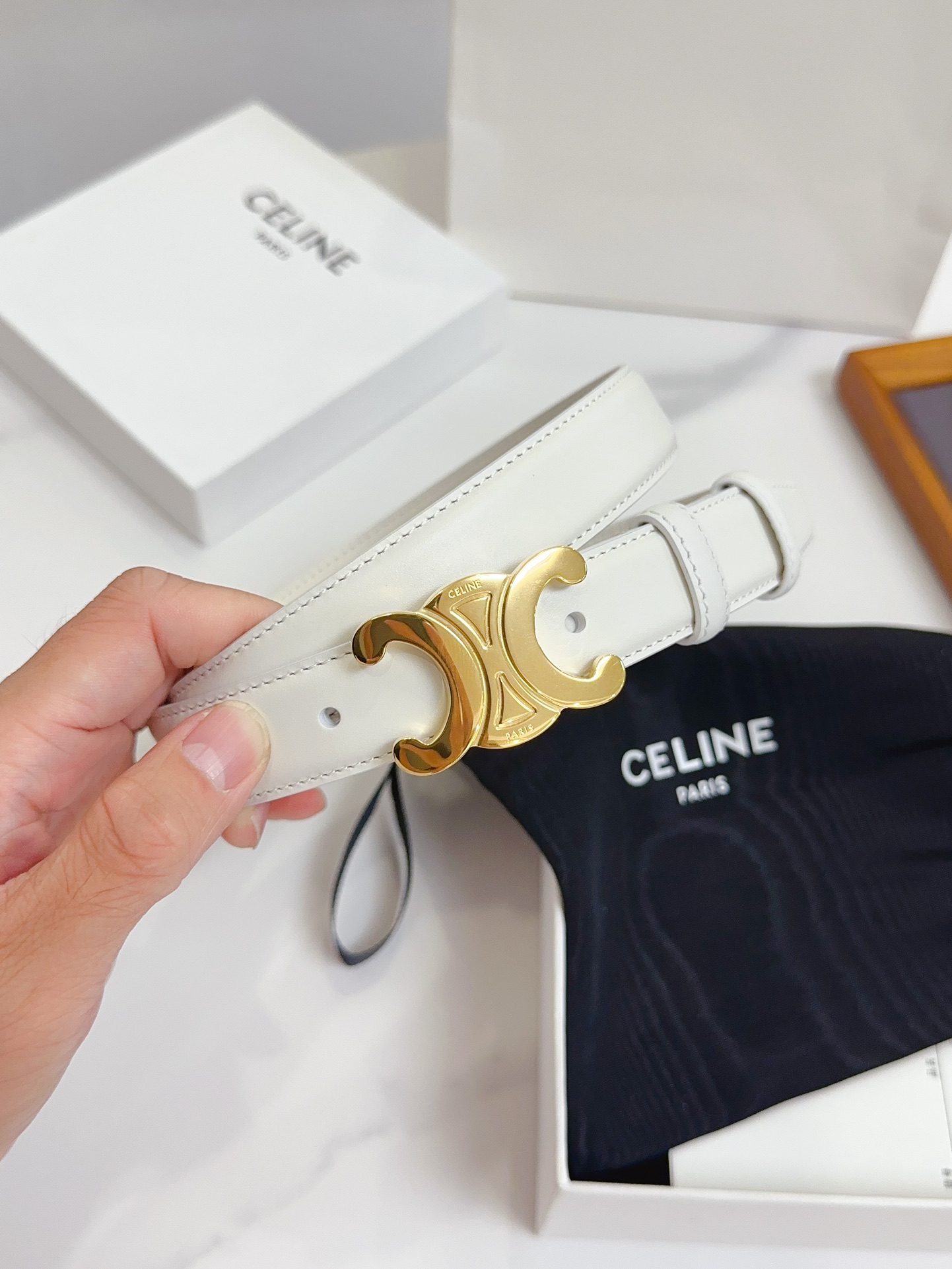 Celine Female Basic Belt Cow Leather M-l