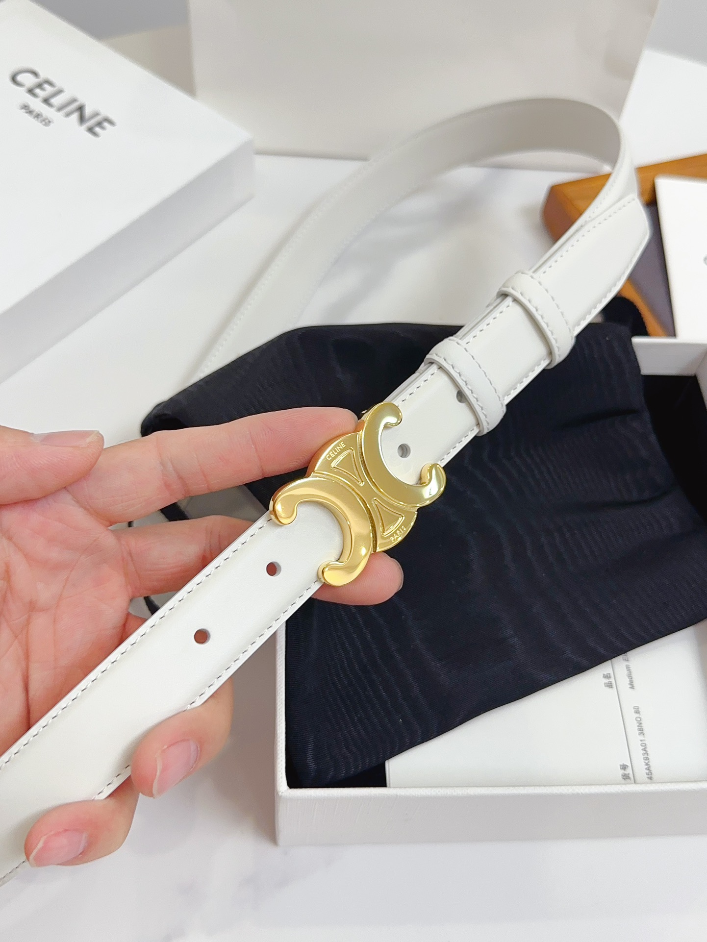 Celine Female Basic Belt Cow Leather M-l