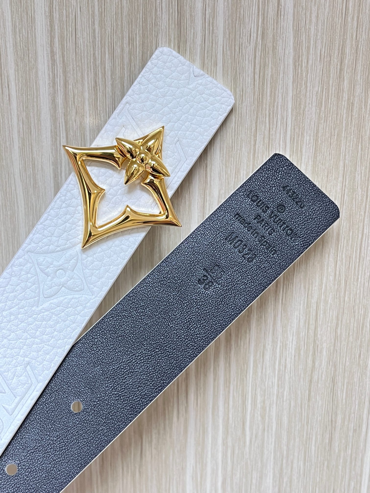 Female Basic Belt Cow Leather White